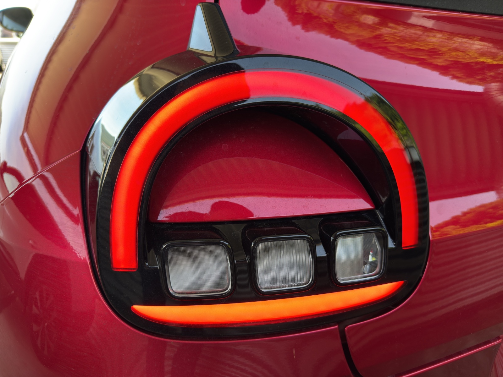 RENAULT Twingo E-Tech 27kWh Techno-image-27
