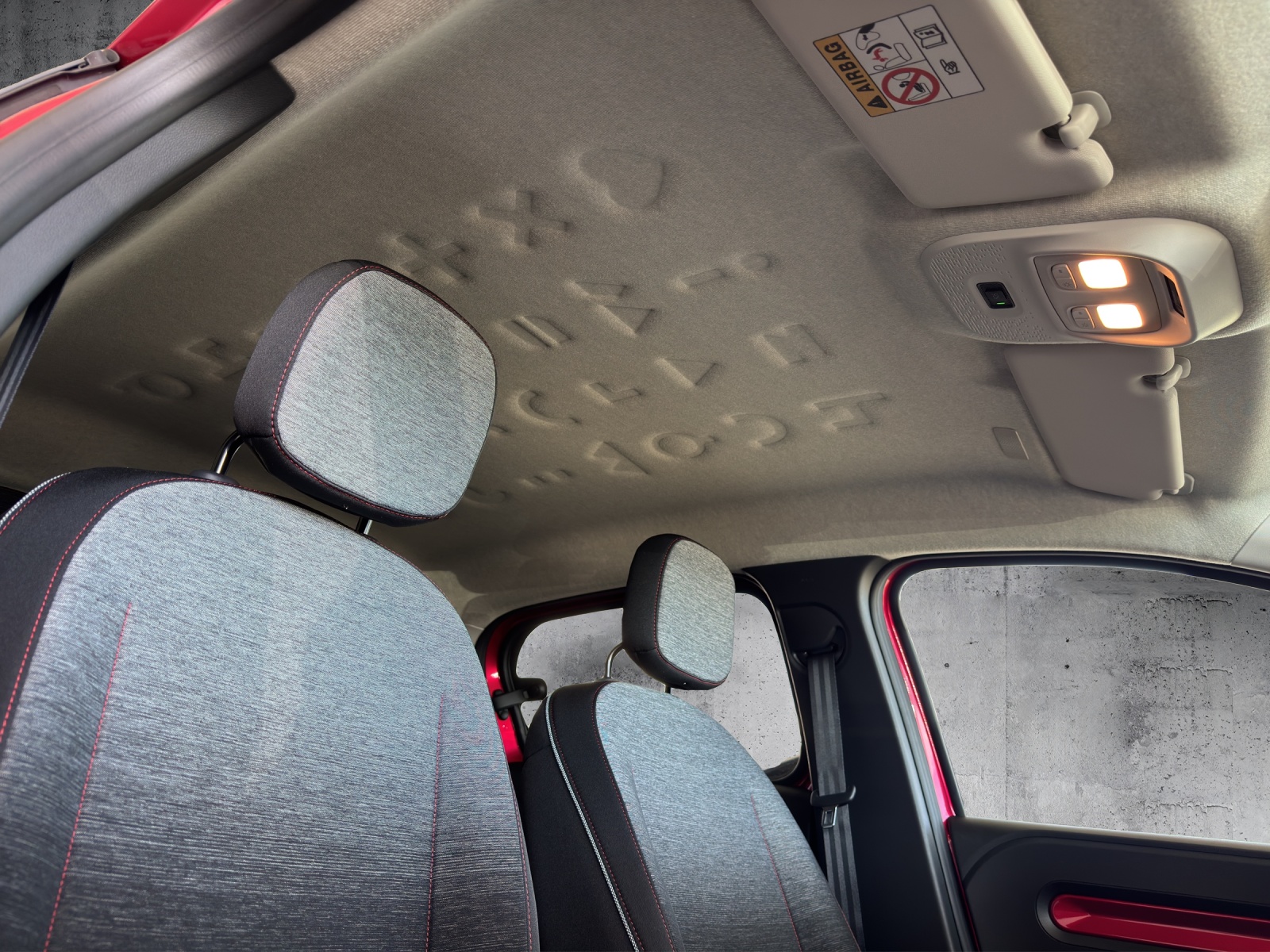 RENAULT Twingo E-Tech 27kWh Techno-image-23