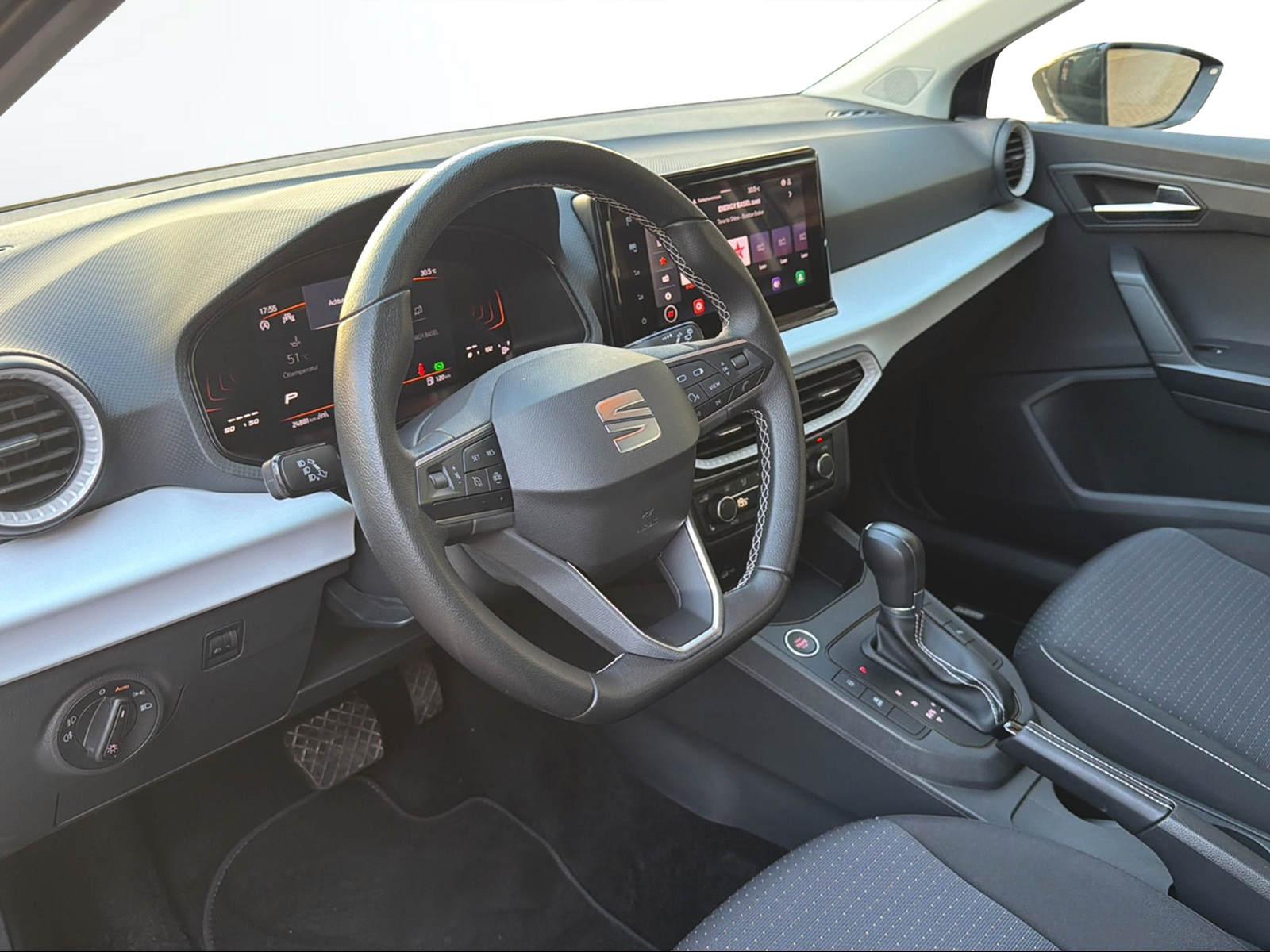 SEAT Ibiza 1.0 TSI 115 Sensacion DSG-image-10