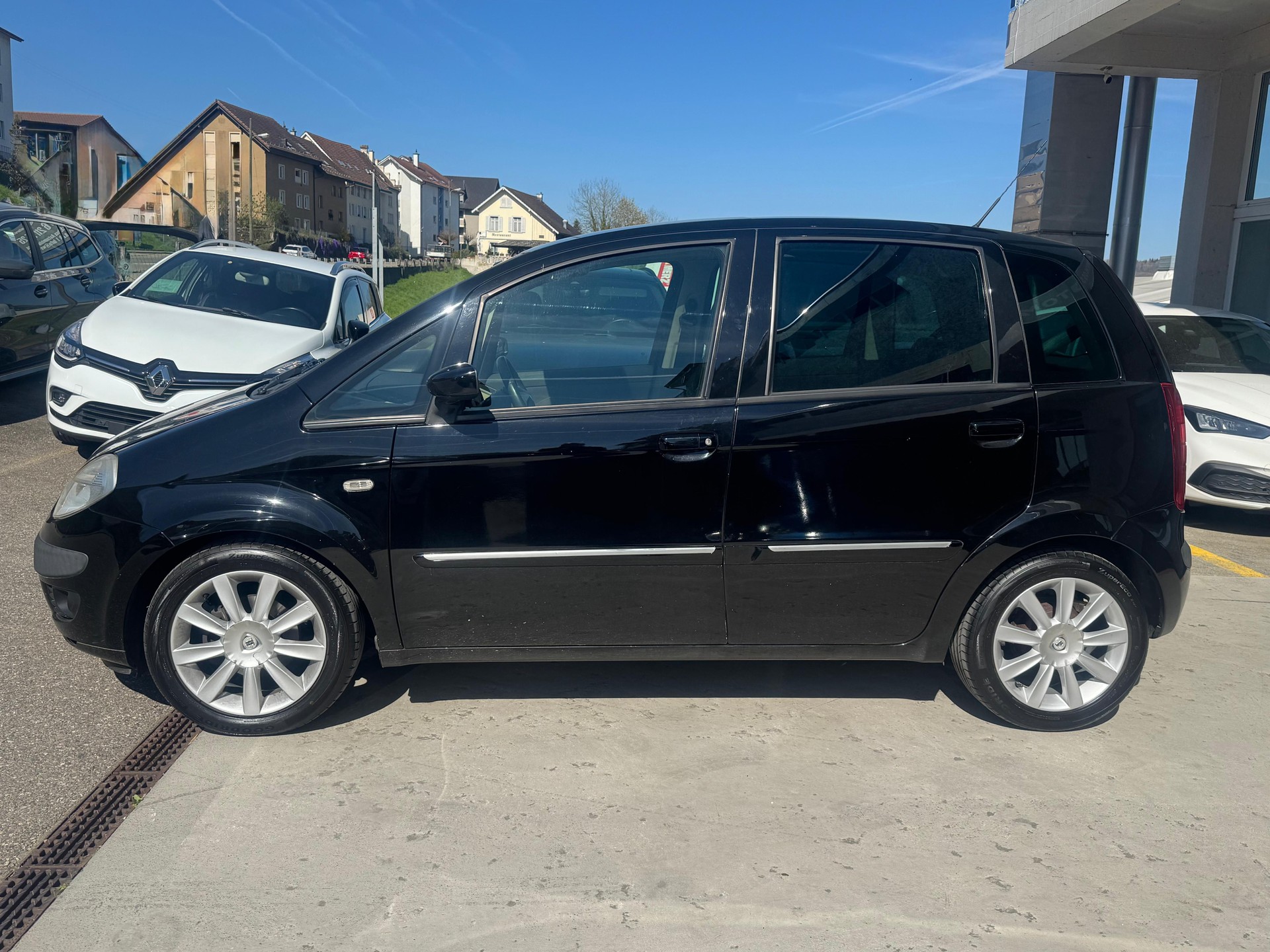 LANCIA Musa 1.4 16V Platino-image-1