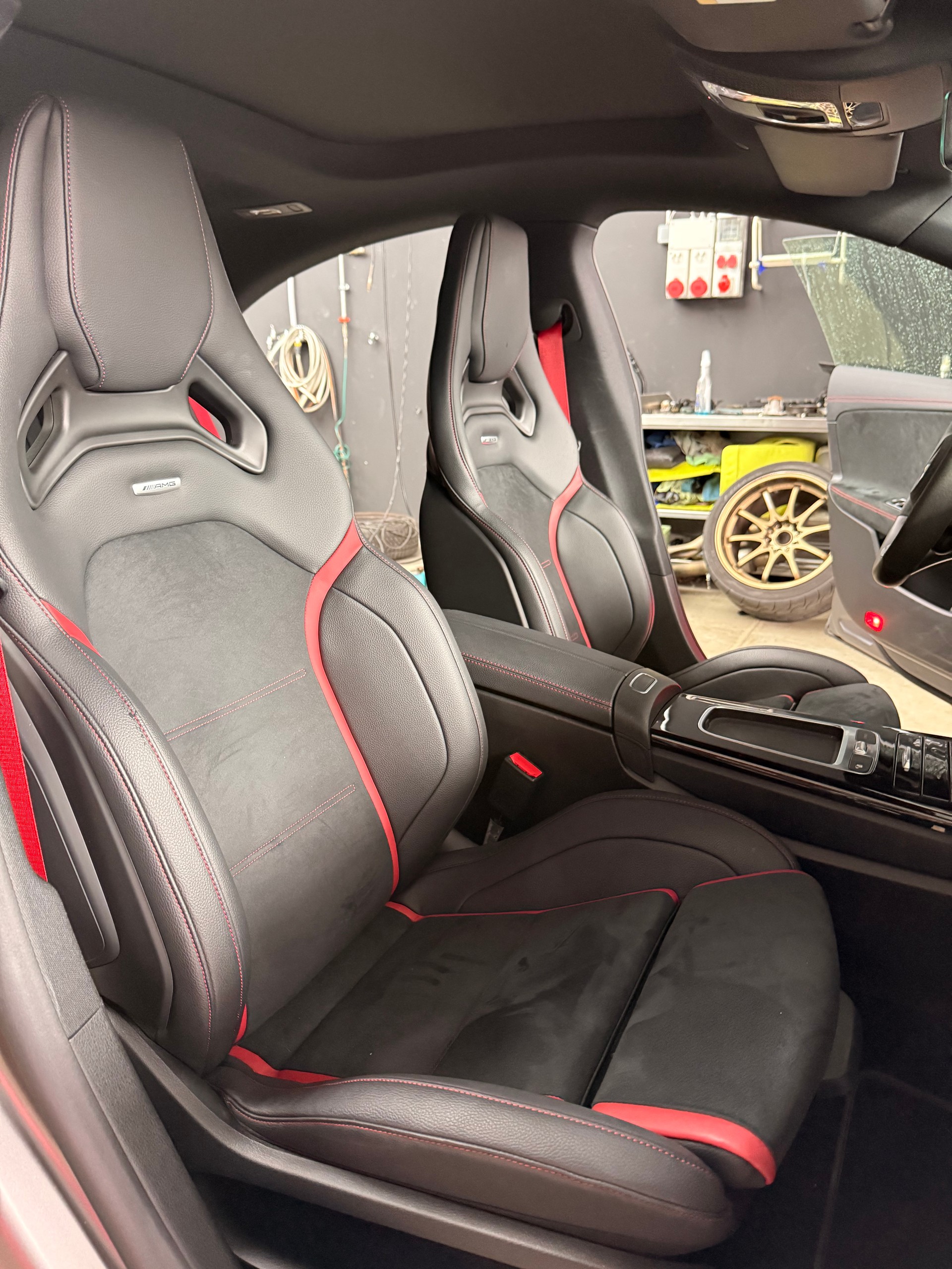 MERCEDES-BENZ CLA 45 S AMG 4Matic+ 8G-DCT-image-6