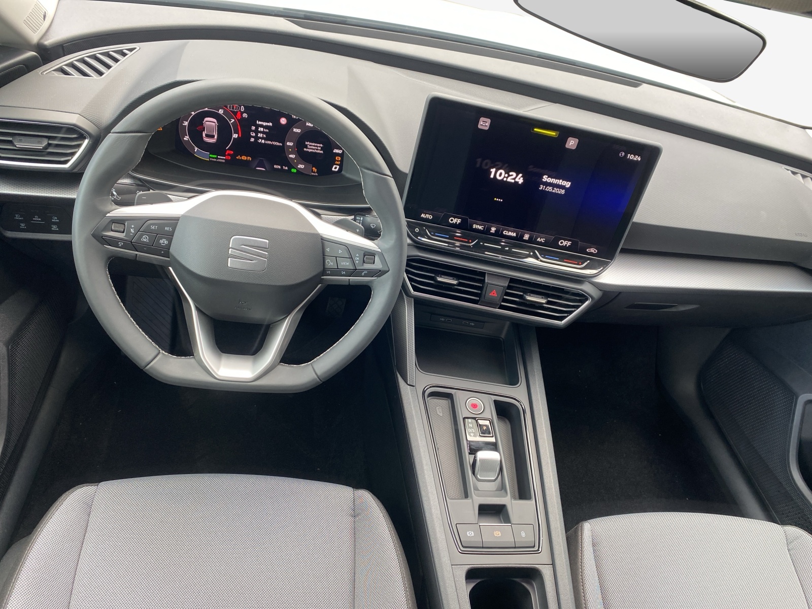 SEAT Leon ST 1.5 eHybrid pHEV DSG FR-image-8