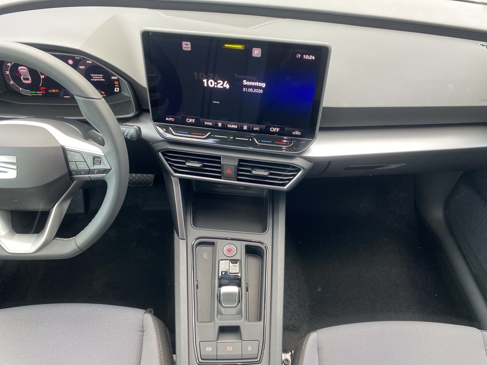 SEAT Leon ST 1.5 eHybrid pHEV DSG FR-image-10