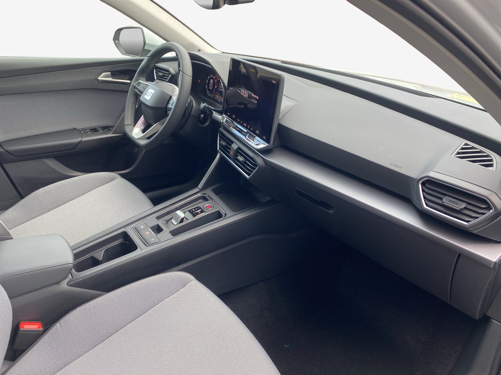 SEAT Leon ST 1.5 eHybrid pHEV DSG FR-image-13