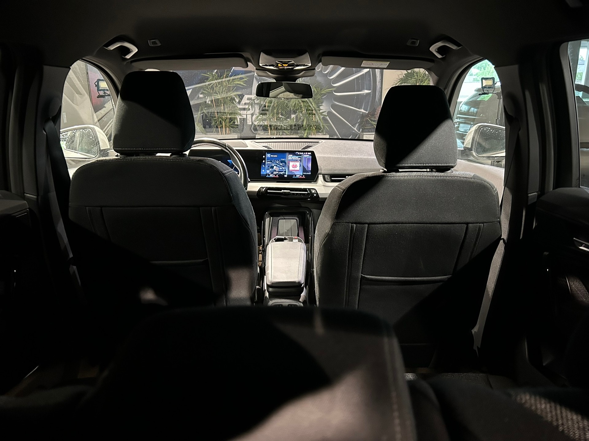 BMW X1 sDrive 18i-image-30