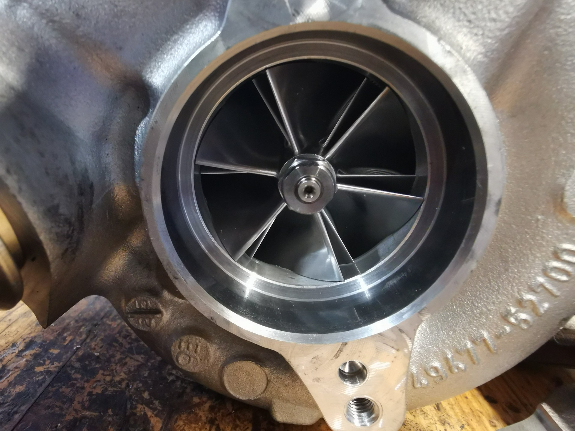 MINI 2.0i Cooper S / UB auf Cooper Works Unikat-image-10