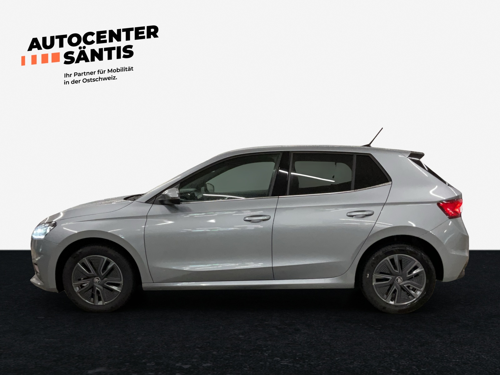 SKODA Fabia 1.0 TSI Dynamic DSG-showroom-element-2