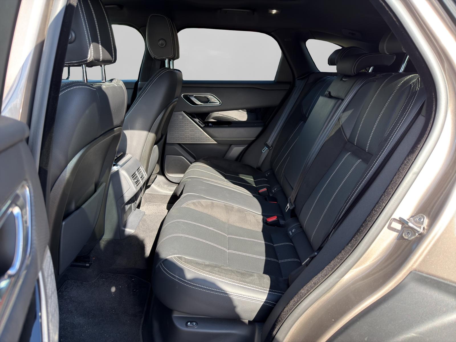 LAND ROVER Range Rover Velar R-Dynamic P 300 SE Automatic-image-7