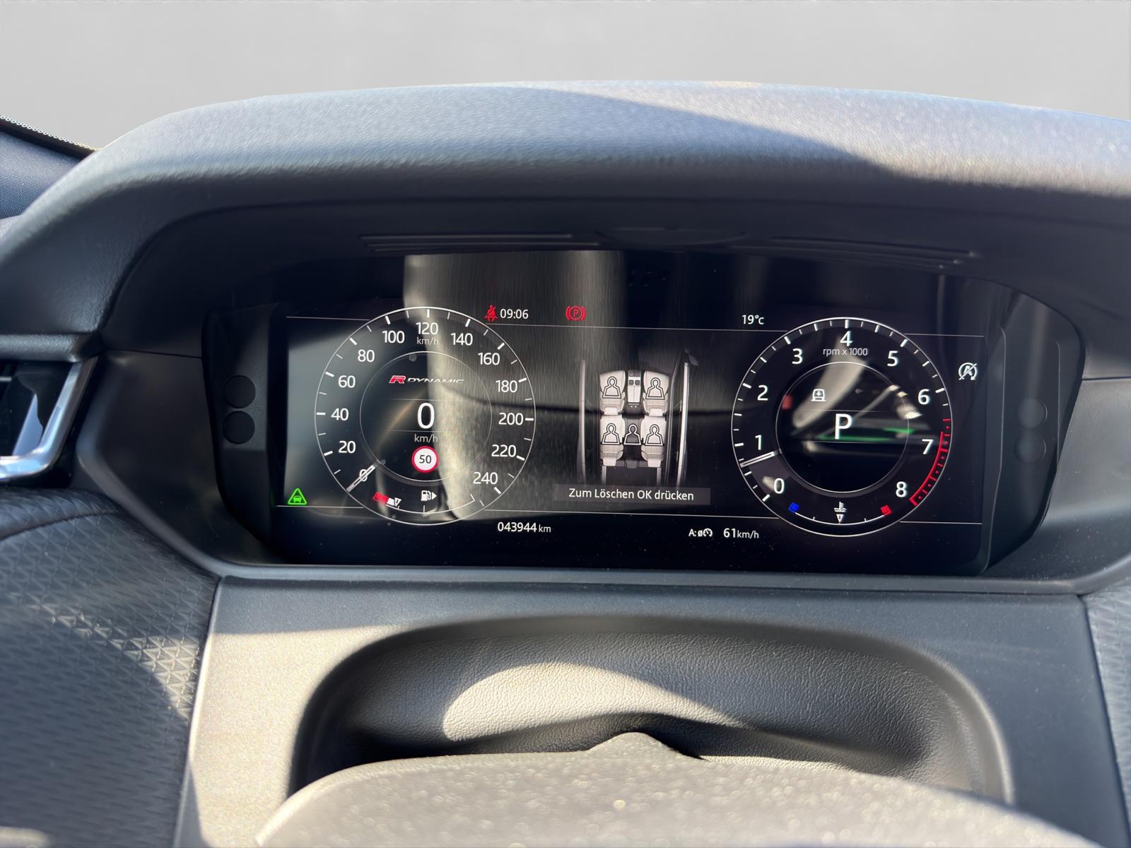 LAND ROVER Range Rover Velar R-Dynamic P 300 SE Automatic-image-4