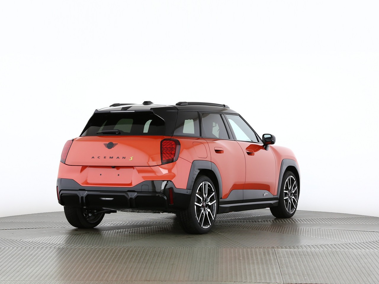 MINI Aceman SE-showroom-element-1