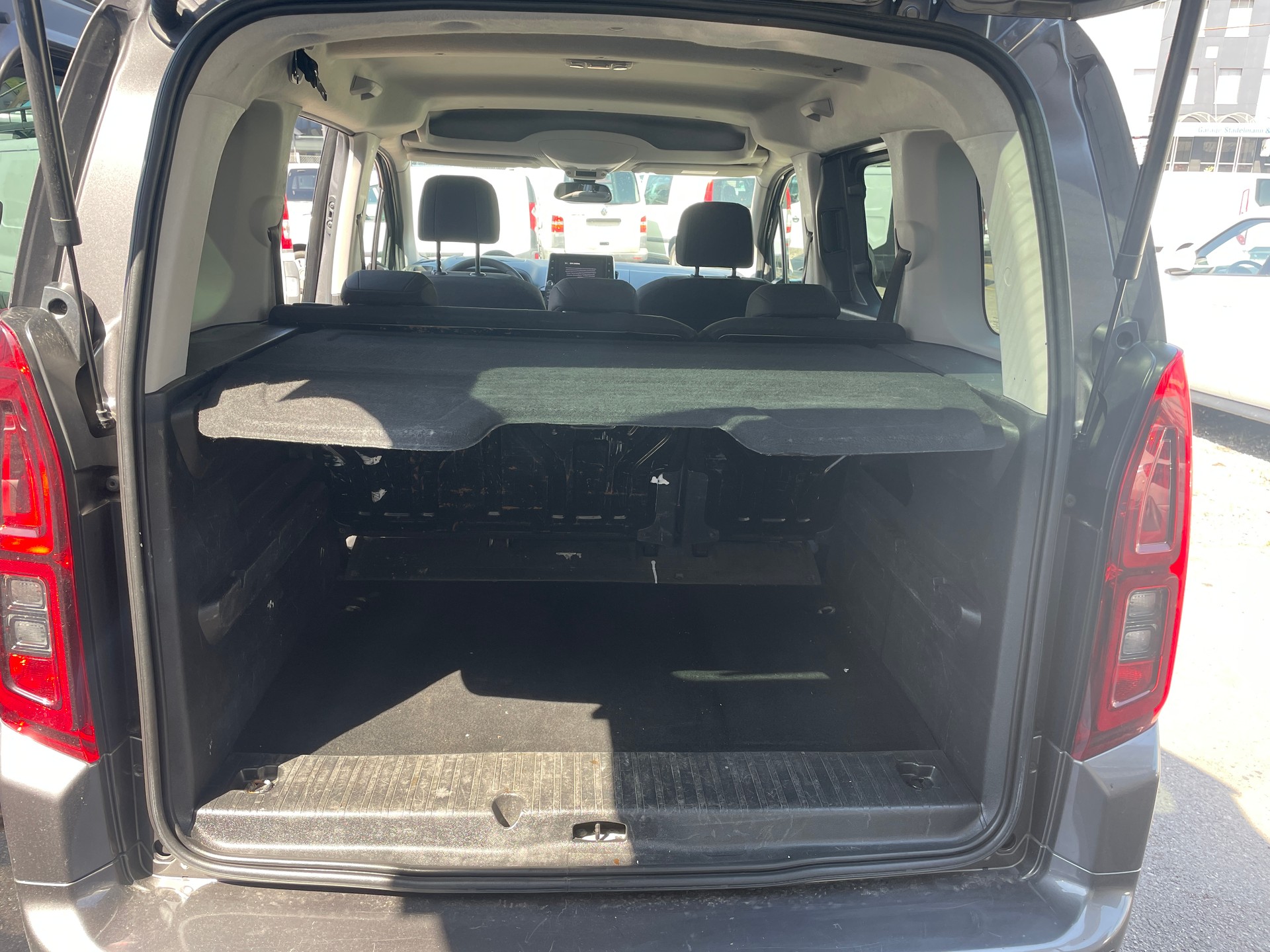 OPEL Combo Life 1.2 Edition-image-8