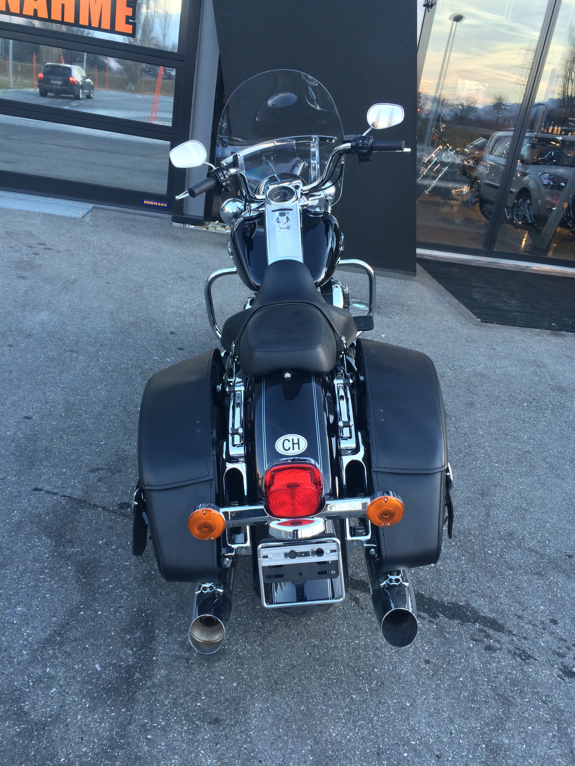 HARLEY-DAVIDSON FLHRC Road King Classic 103 ABS-image-8