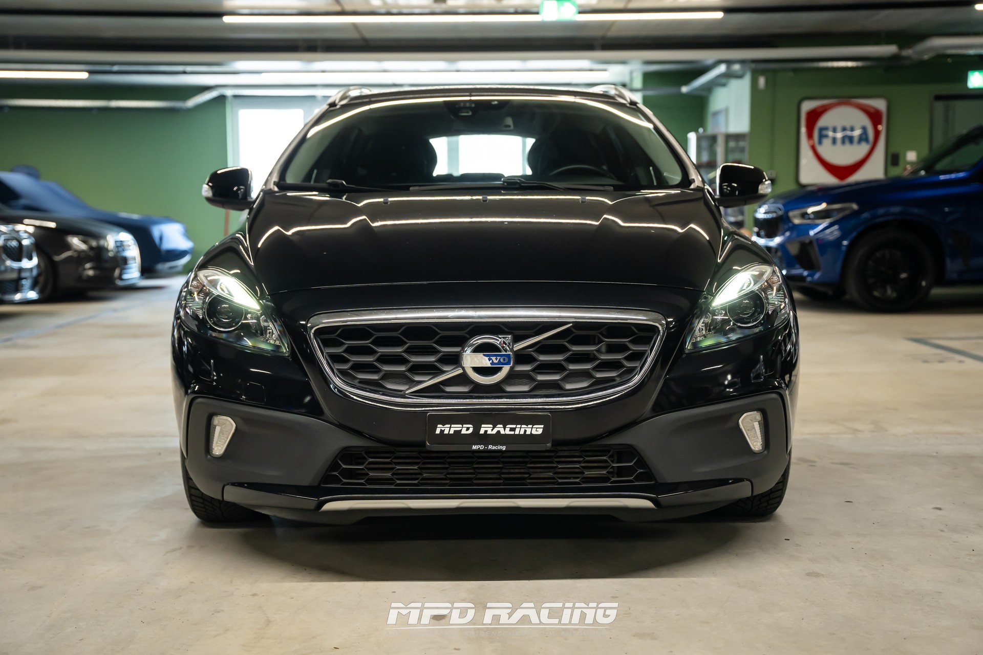 VOLVO V40 Cross Country T4 2.0 AWD Family Ed. Geartr.-showroom-element-2