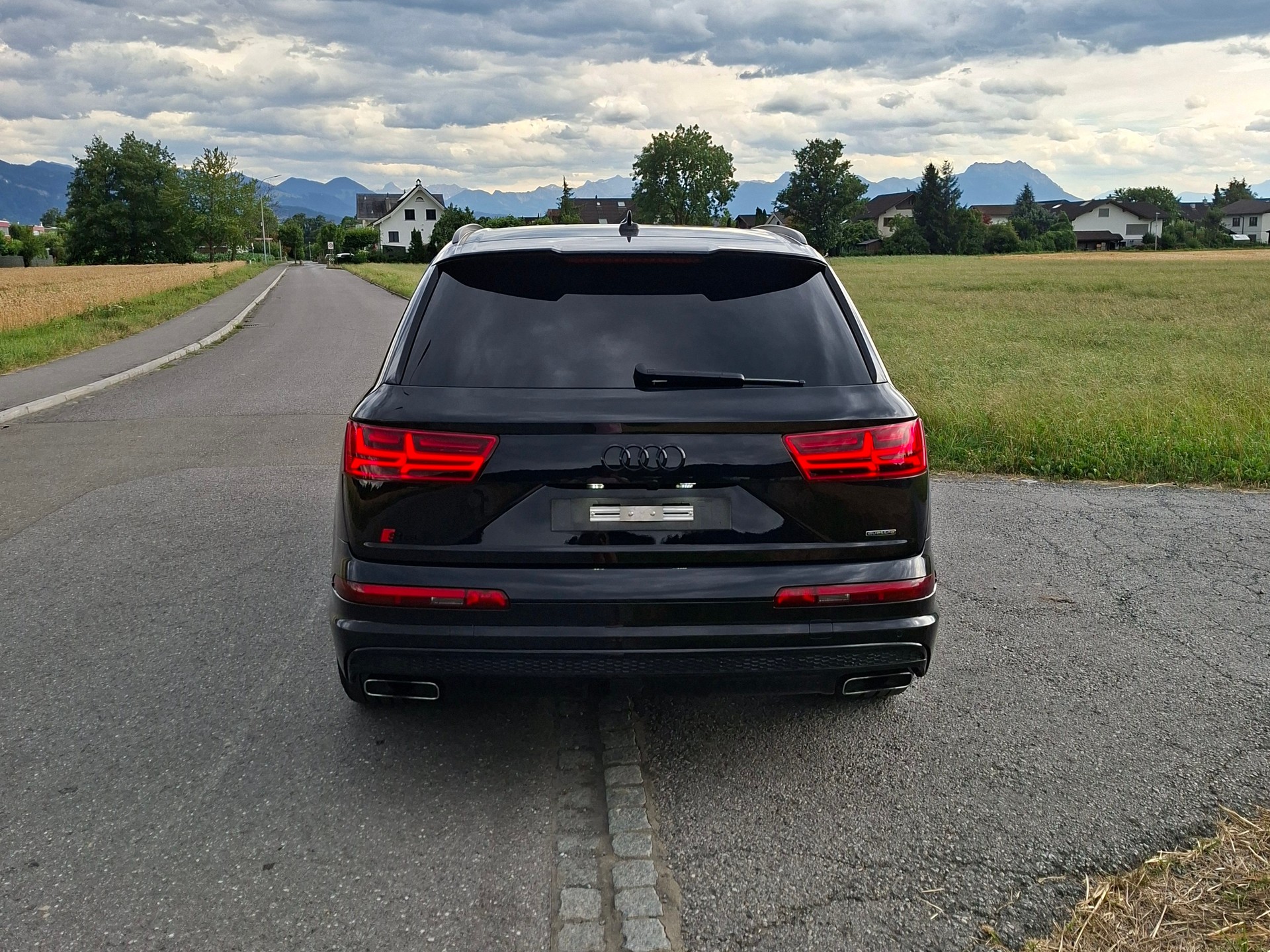 AUDI Q7 3.0 TDI quattro tiptronic-showroom-element-2