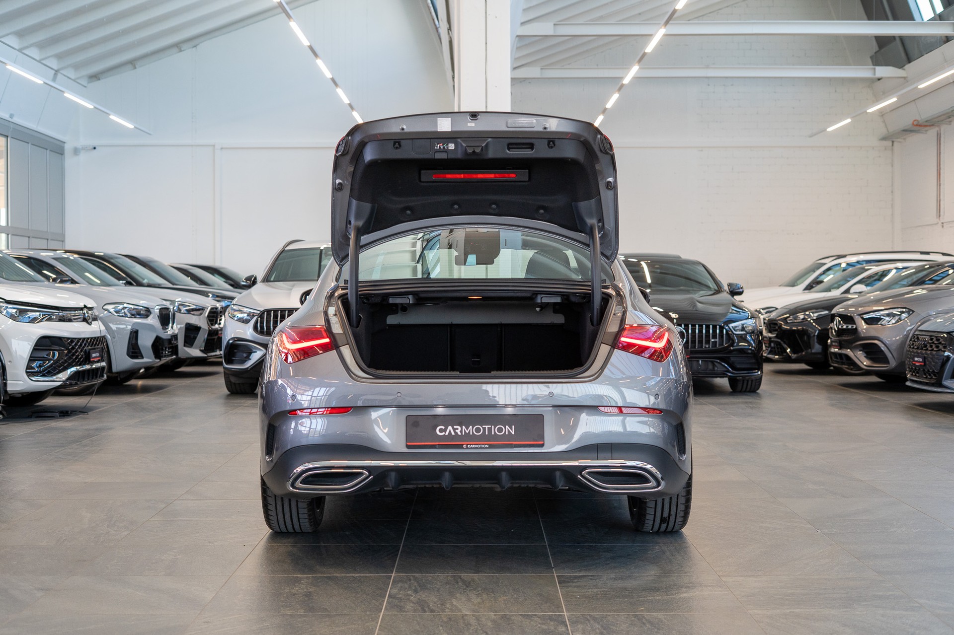 MERCEDES-BENZ CLA 200 AMG Line / Facelift / Rückfahrkamera / Ambientebeleuchtung-image-5
