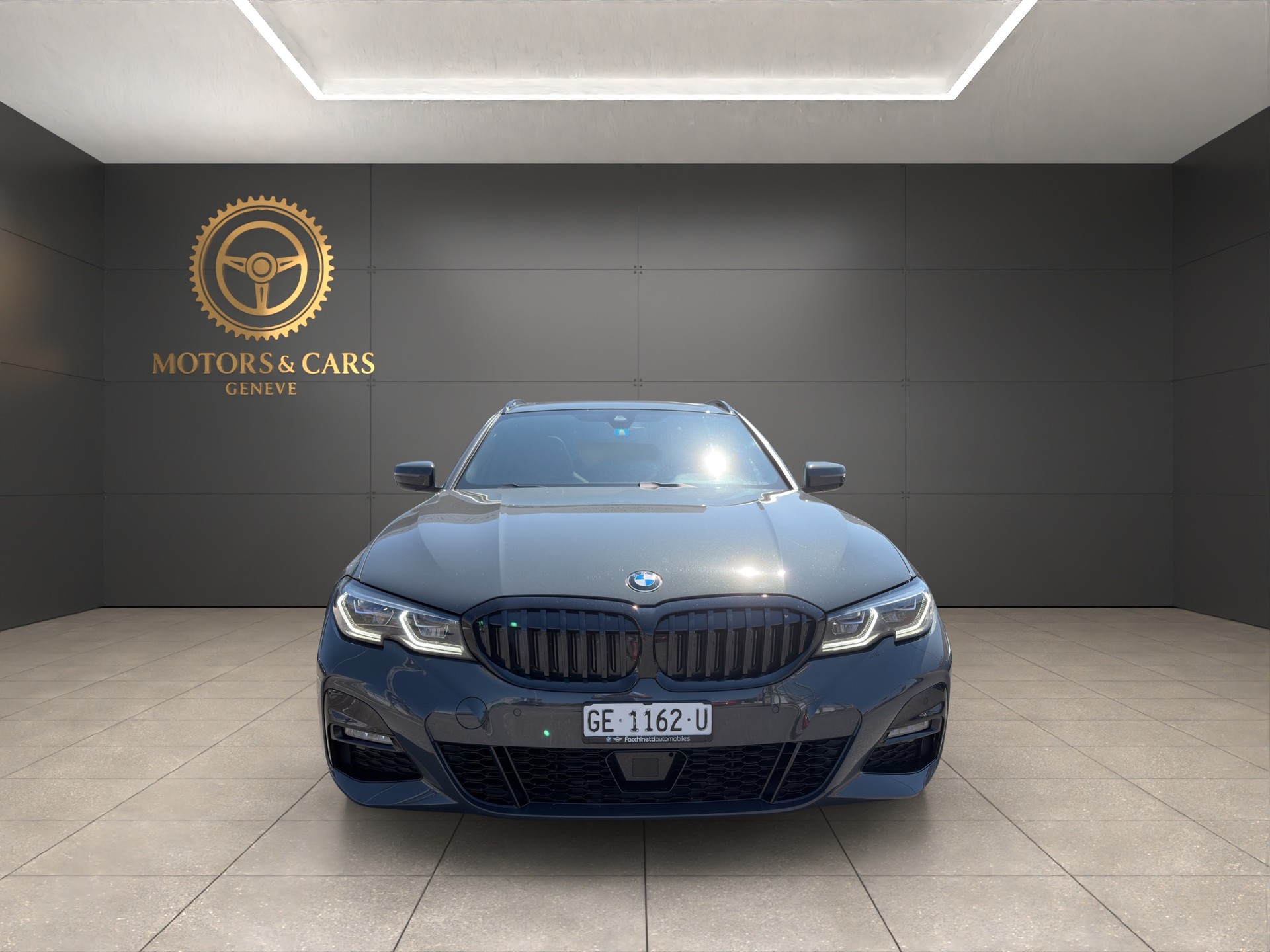 BMW 320d xDrive 48V Touring M Sport Steptronic-showroom-element-2