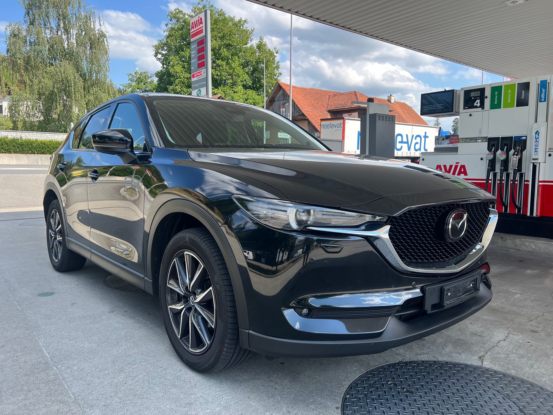 MAZDA CX-5 SKYACTIV-D 175 Revolution AWD Automat-showroom-element-2