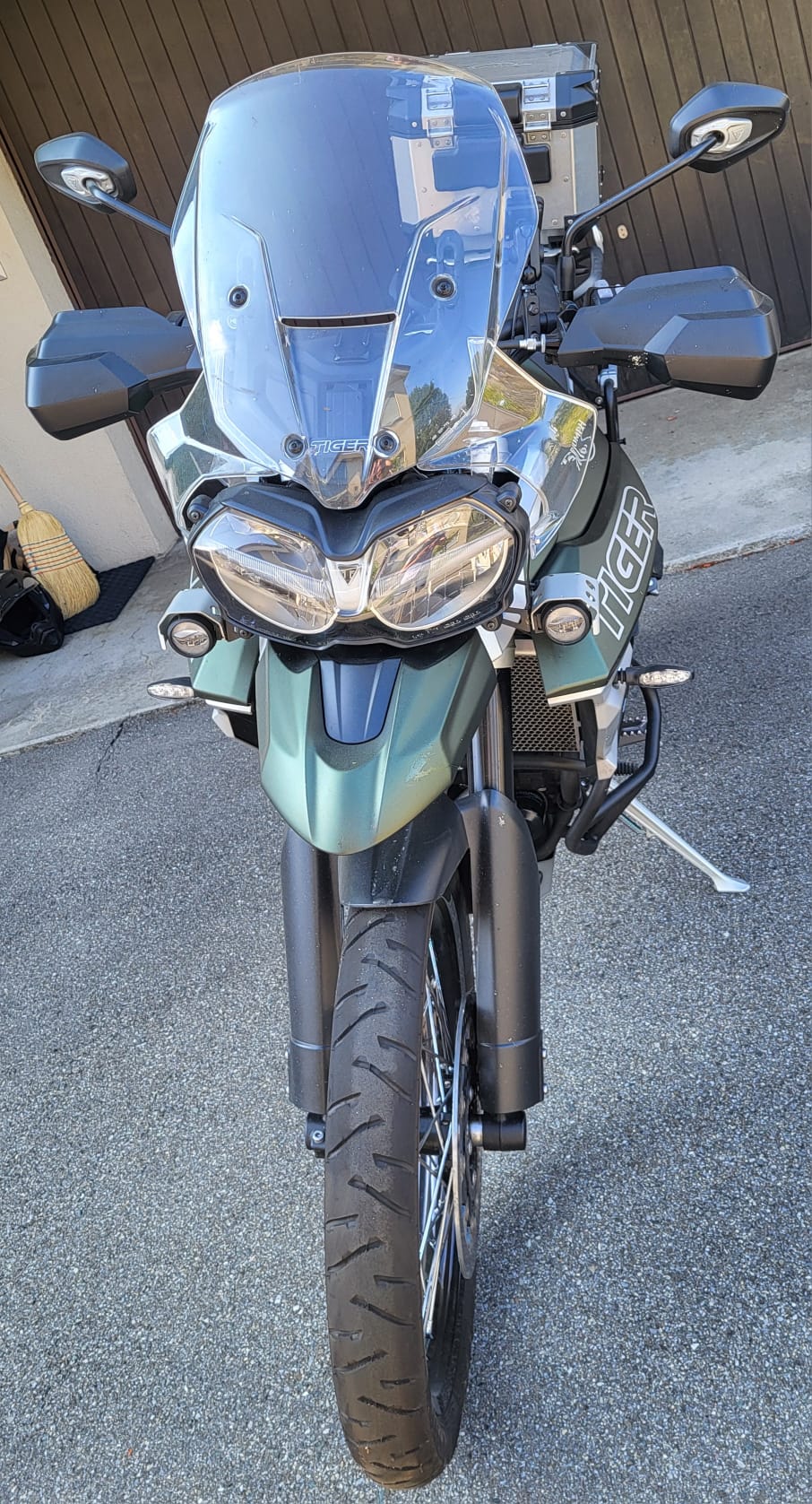TRIUMPH Tiger 800 XCa ABS-image-1