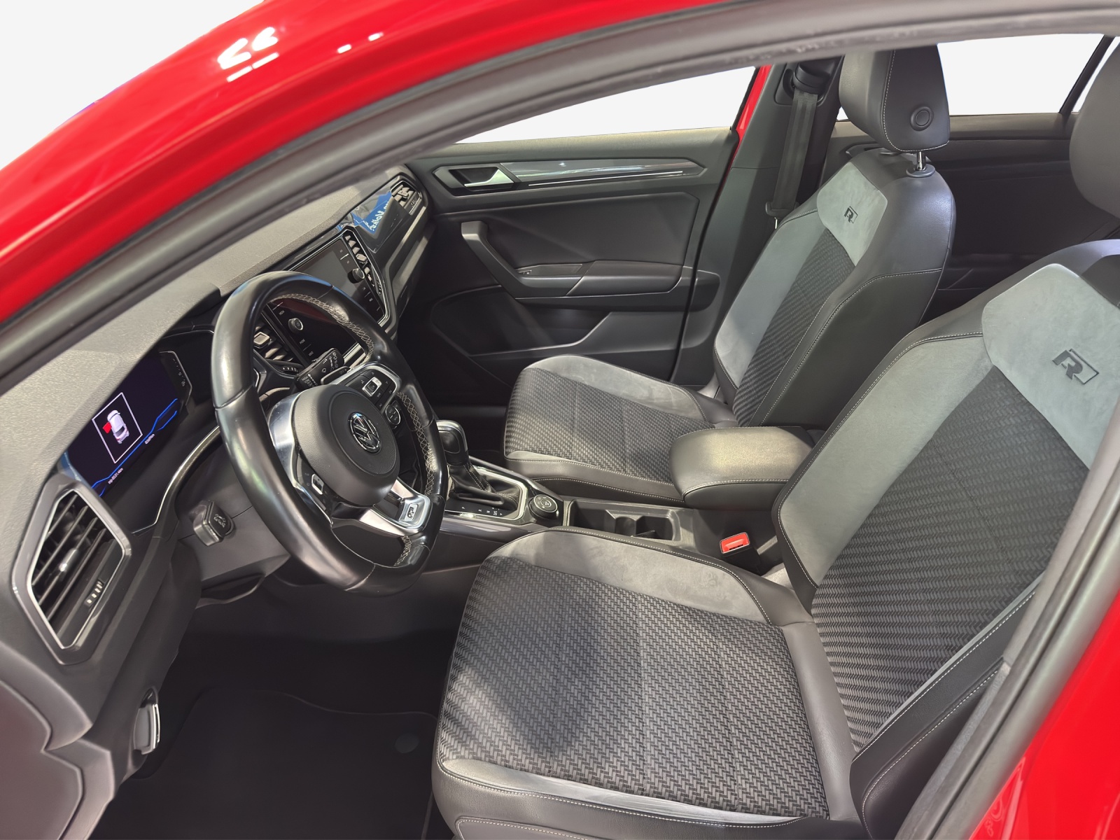 VW T-Roc 2.0 TSI Sport DSG 4Motion-image-7