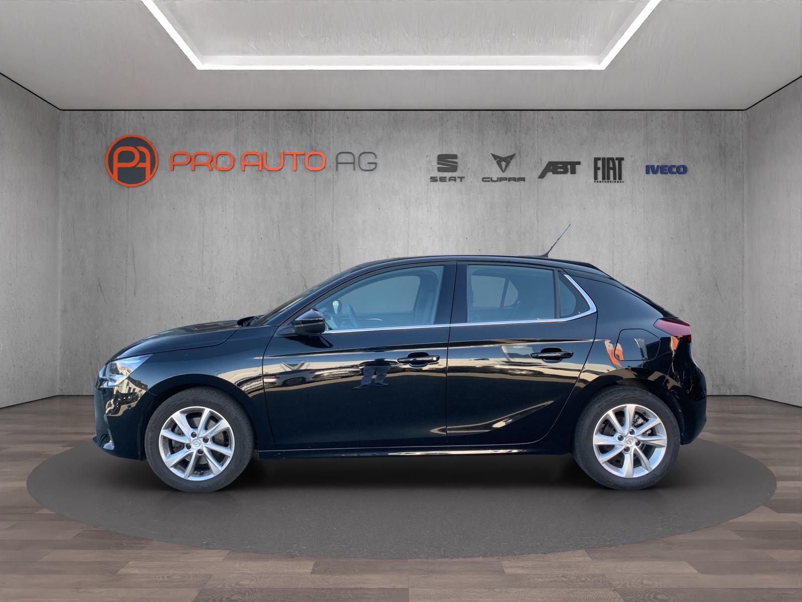 OPEL Corsa 1.2 TP Elegance-showroom-element-1