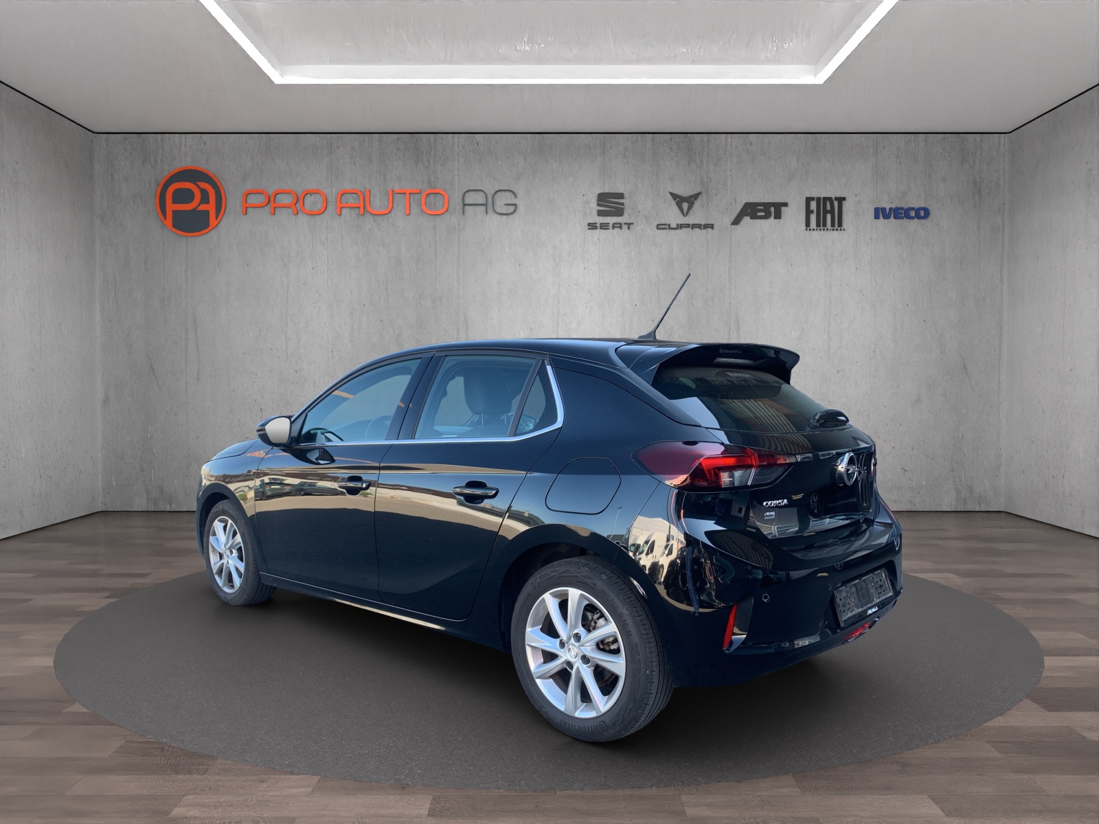 OPEL Corsa 1.2 TP Elegance-showroom-element-2