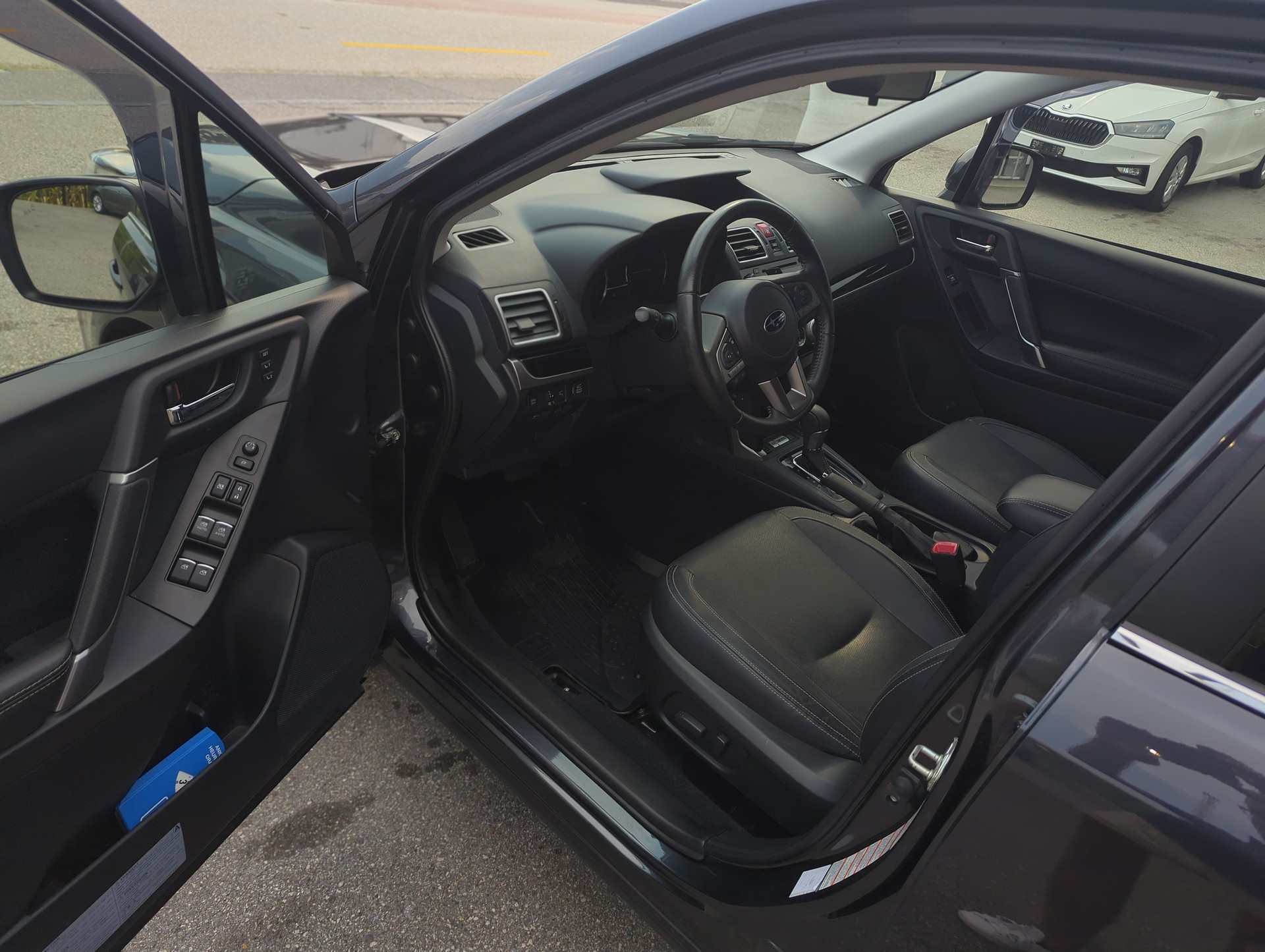 SUBARU 2.0 Executive-image-3