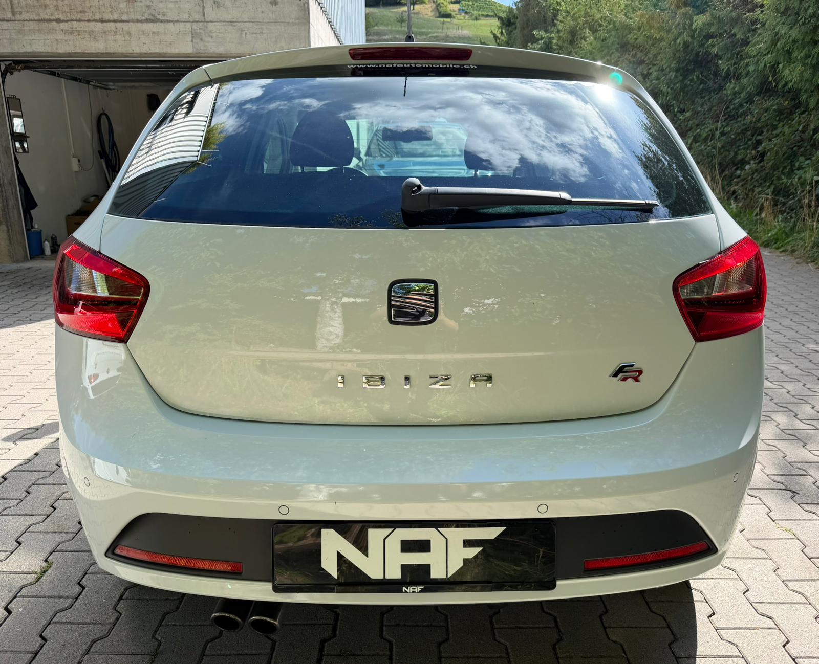 SEAT Ibiza 1.2 TSI FR-showroom-element-3
