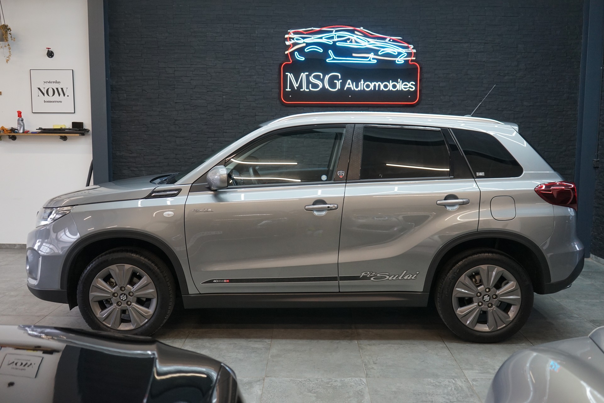 SUZUKI Vitara 1.4 Boosterjet Piz Sulai Hybrid Automatic-showroom-element-1