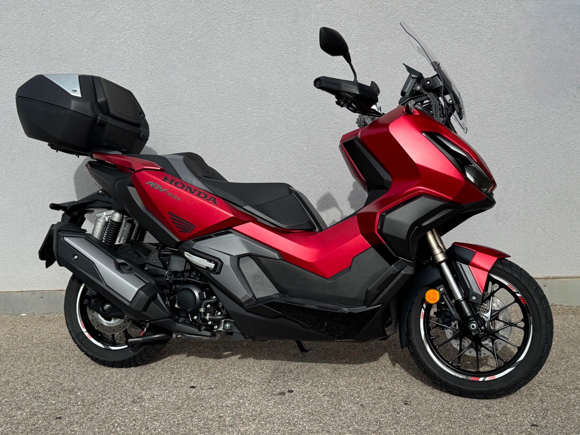 HONDA ADV 350-image-2