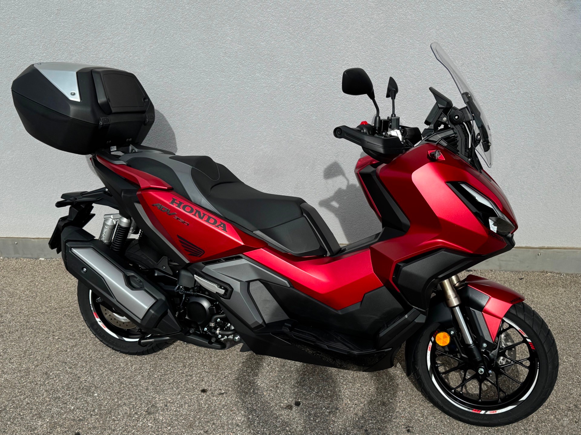 HONDA ADV 350-image-0