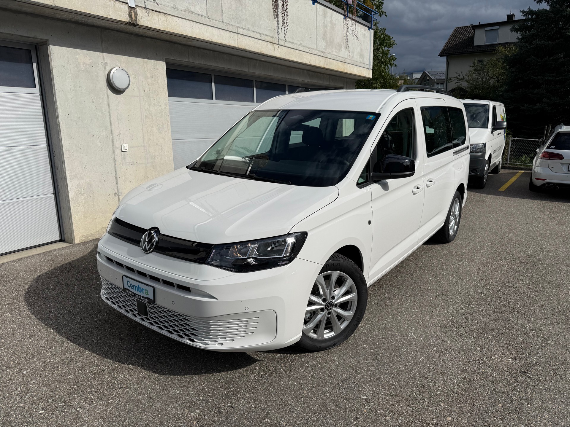 VW Caddy Maxi 2.0 TDI DSG *5+1 Plätzer*