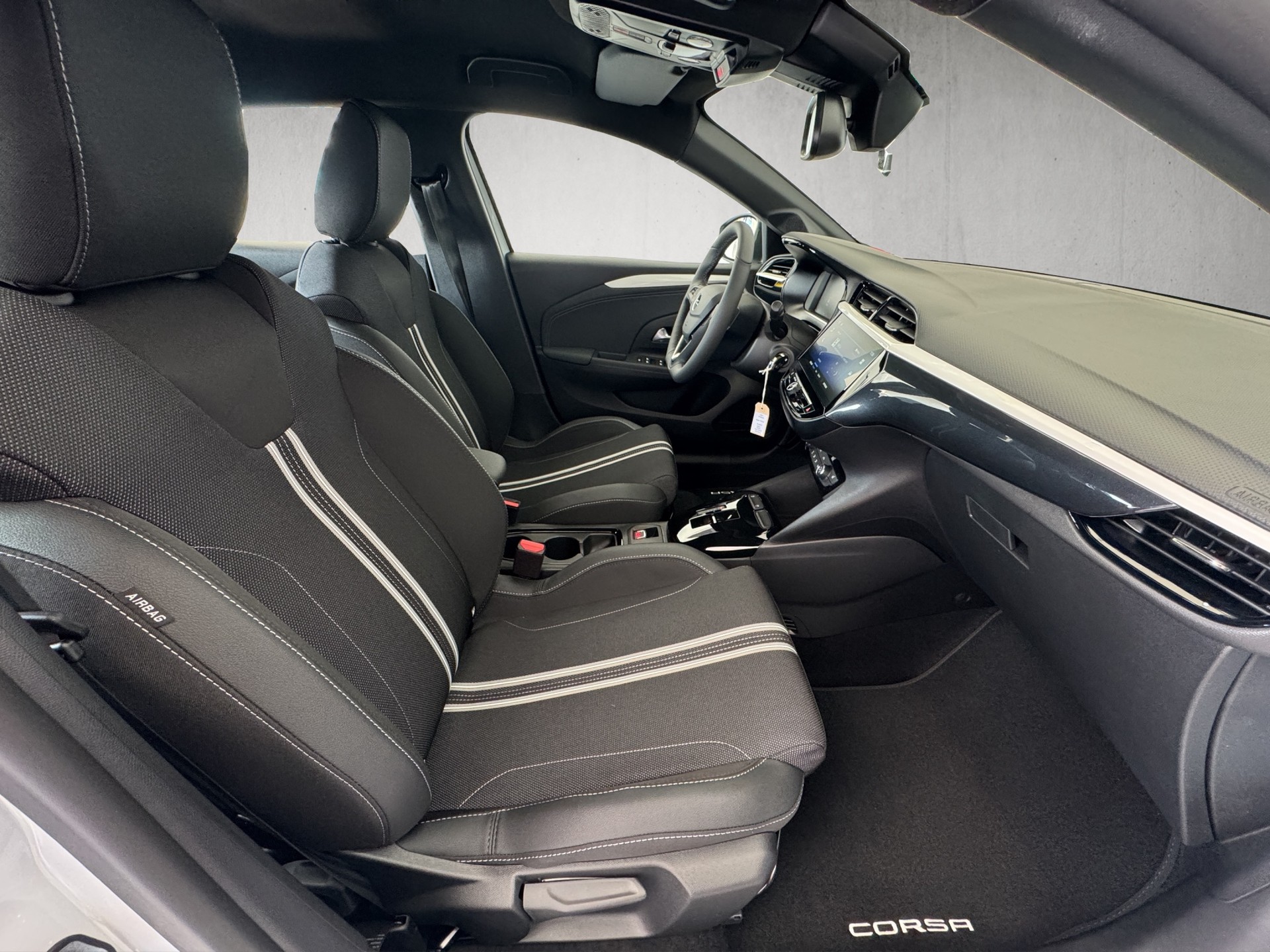 OPEL Corsa 1.2 T Hybrid Viva-image-9