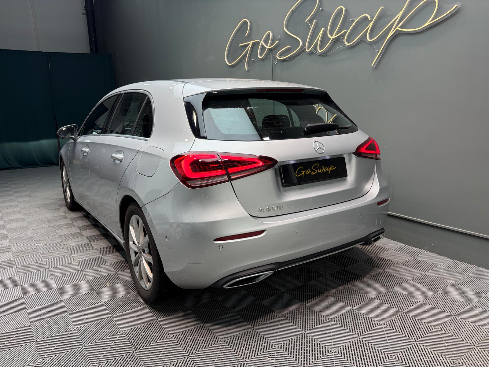 MERCEDES-BENZ A 200 Style 7G-DCT - Attelage-image-10