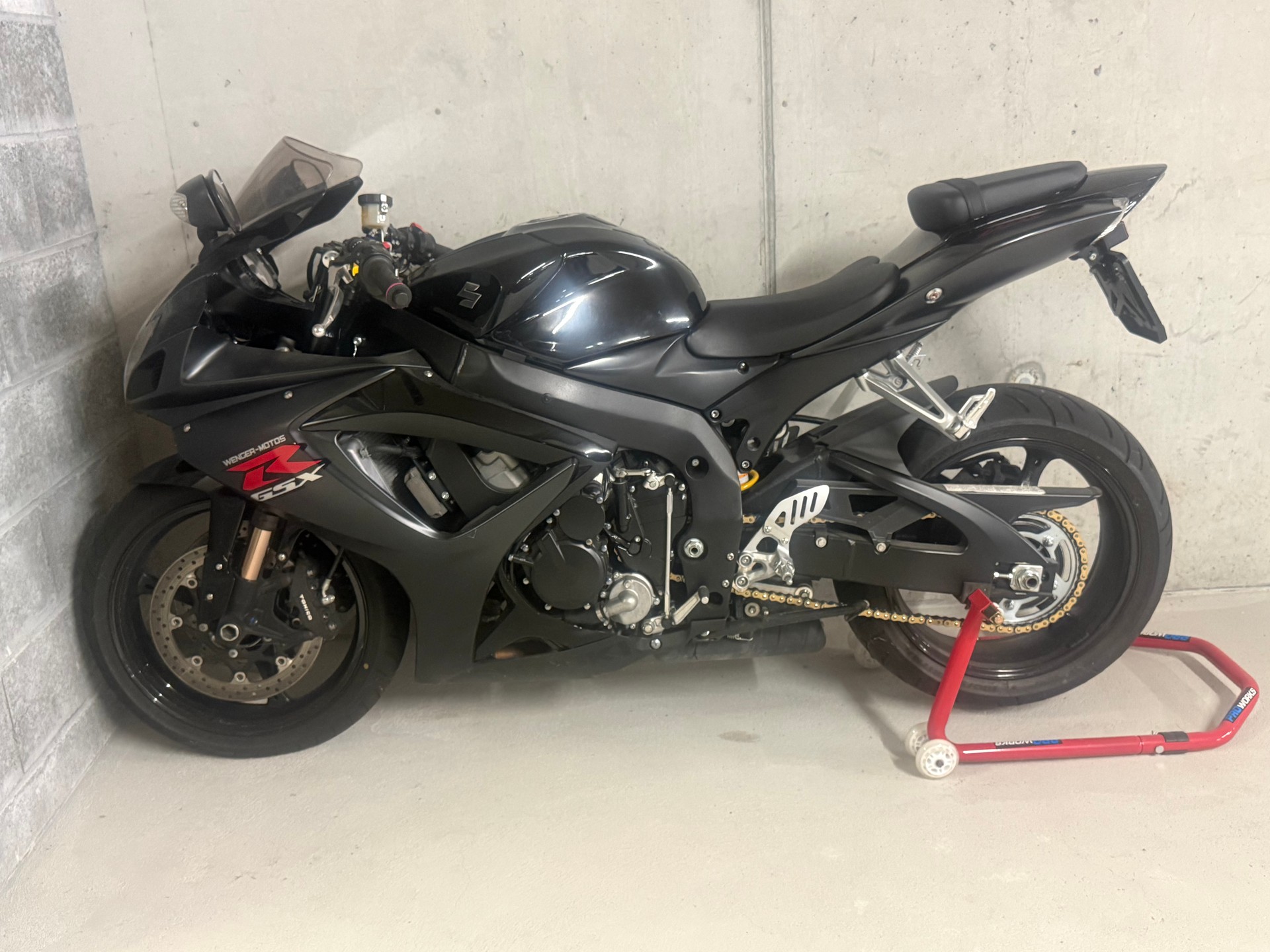 SUZUKI GSX-R 750 K4/K5-image-0