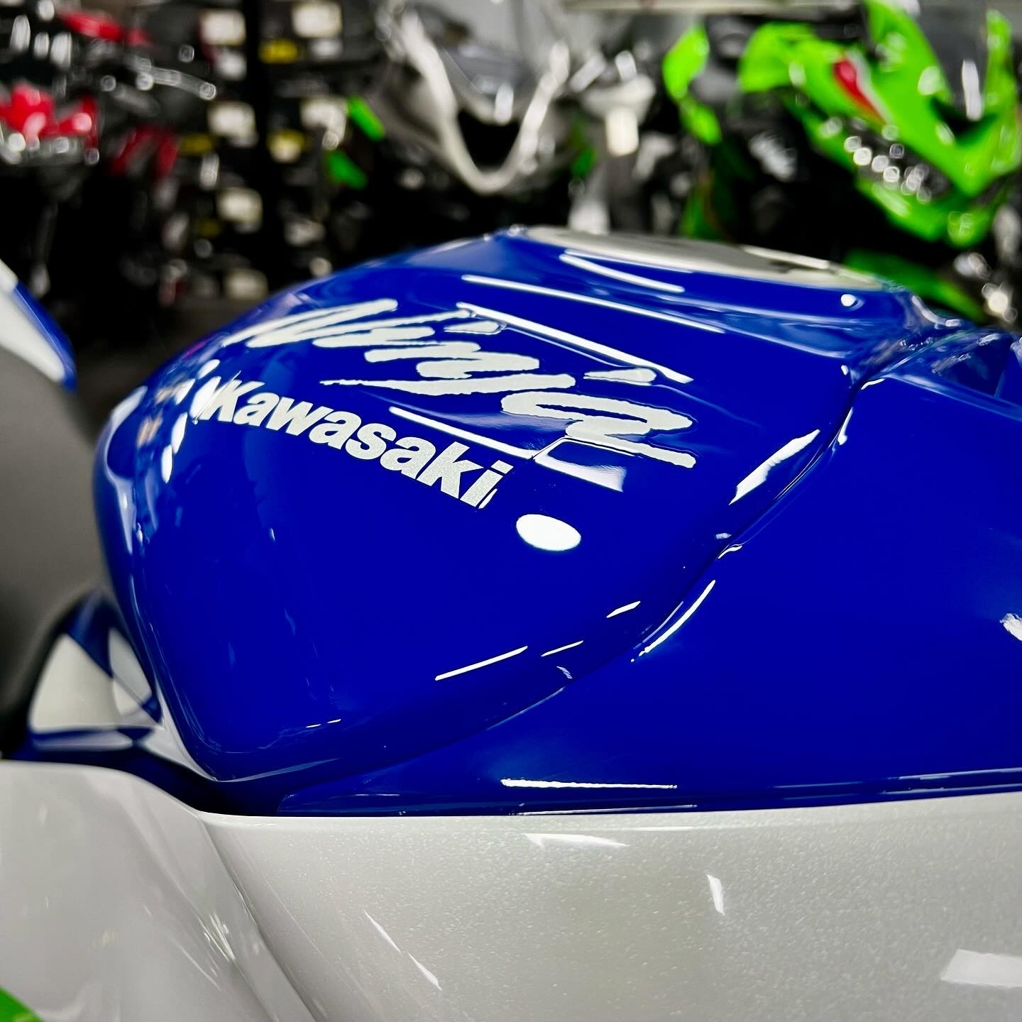 KAWASAKI Ninja ZX-10R-image-7