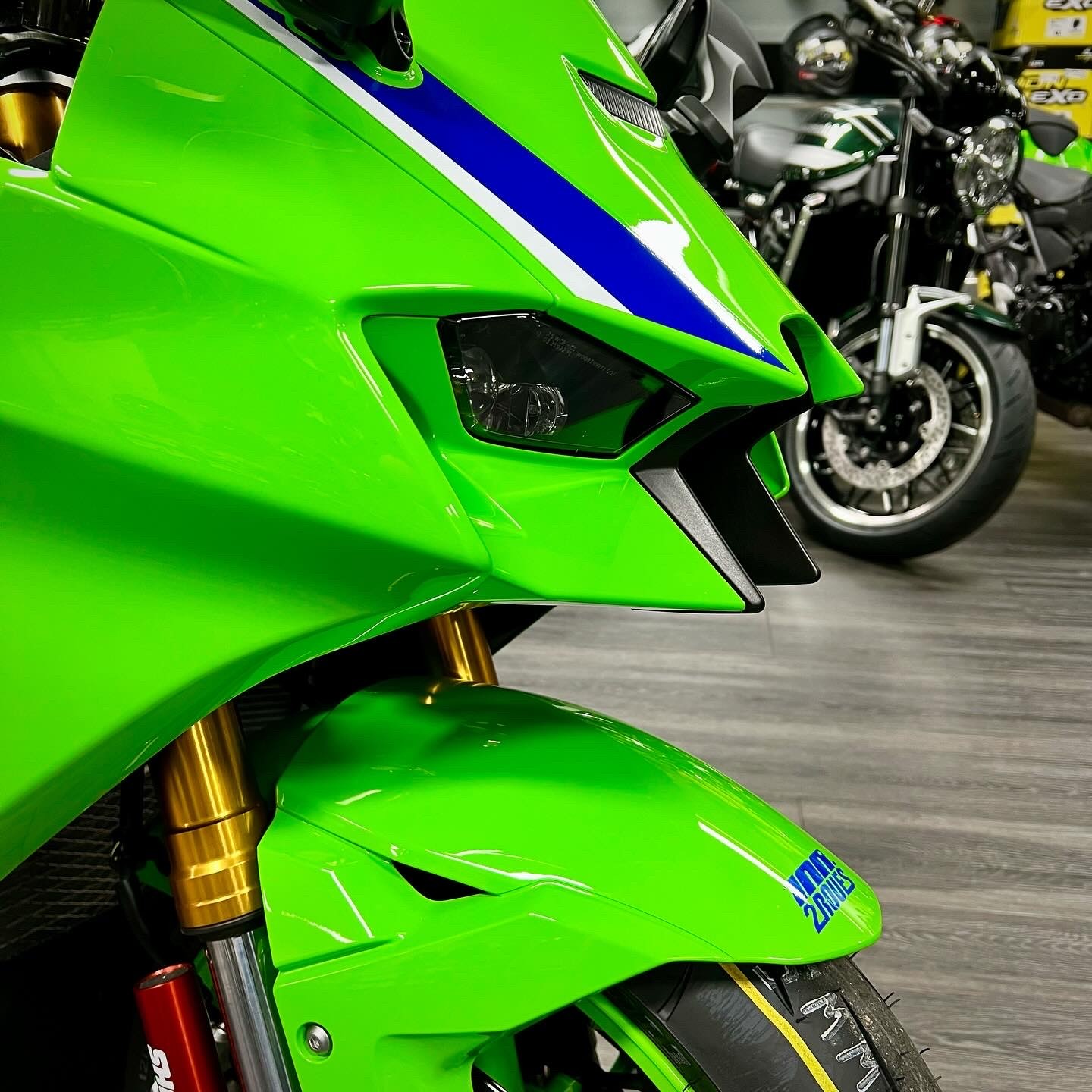 KAWASAKI Ninja ZX-10R-image-9
