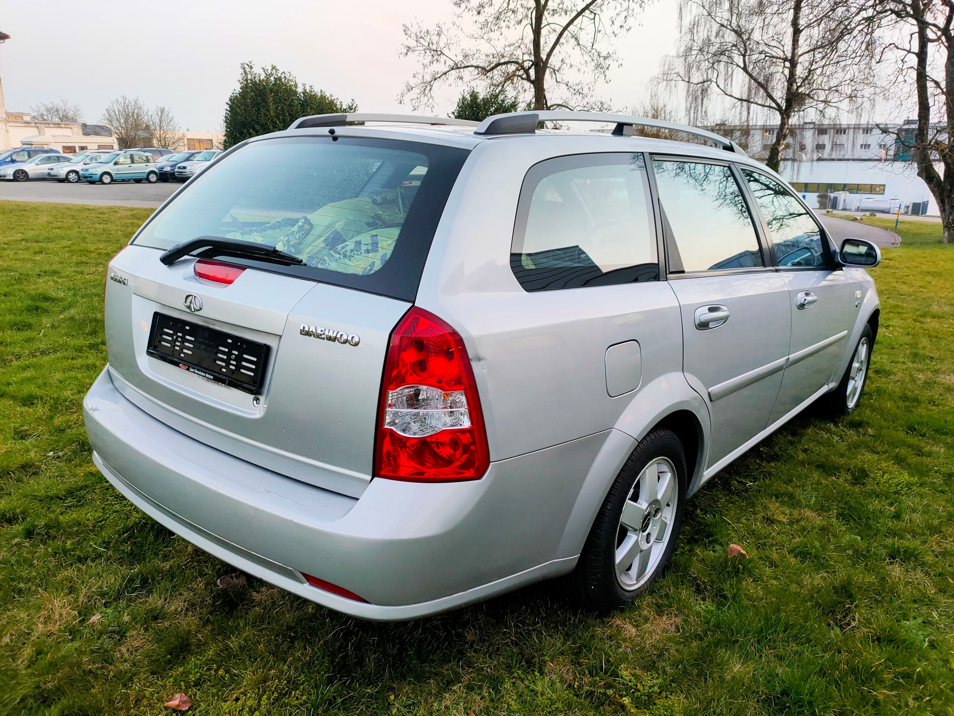 DAEWOO Nubira 1.8 CDX-image-3
