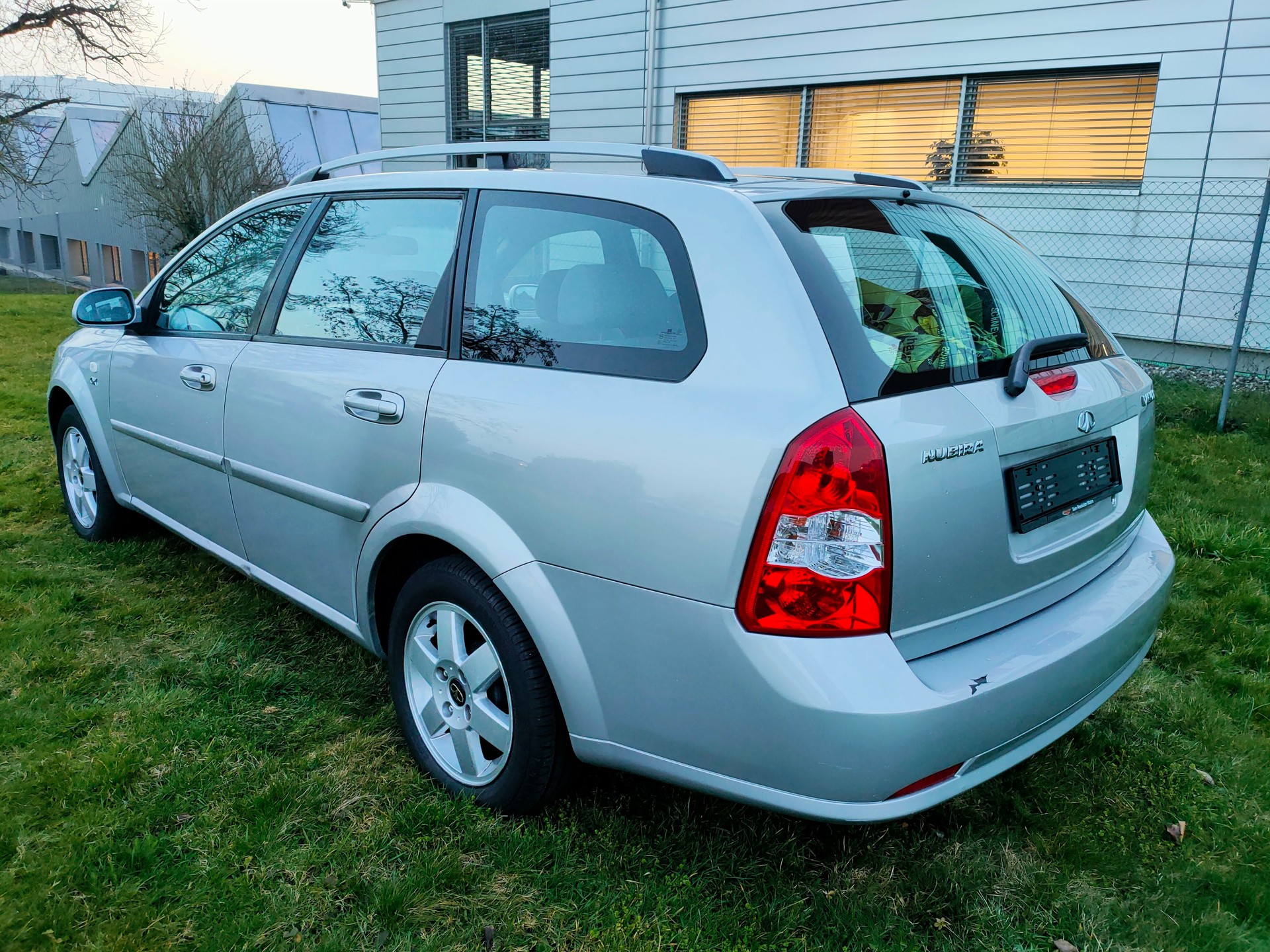 DAEWOO Nubira 1.8 CDX-image-2