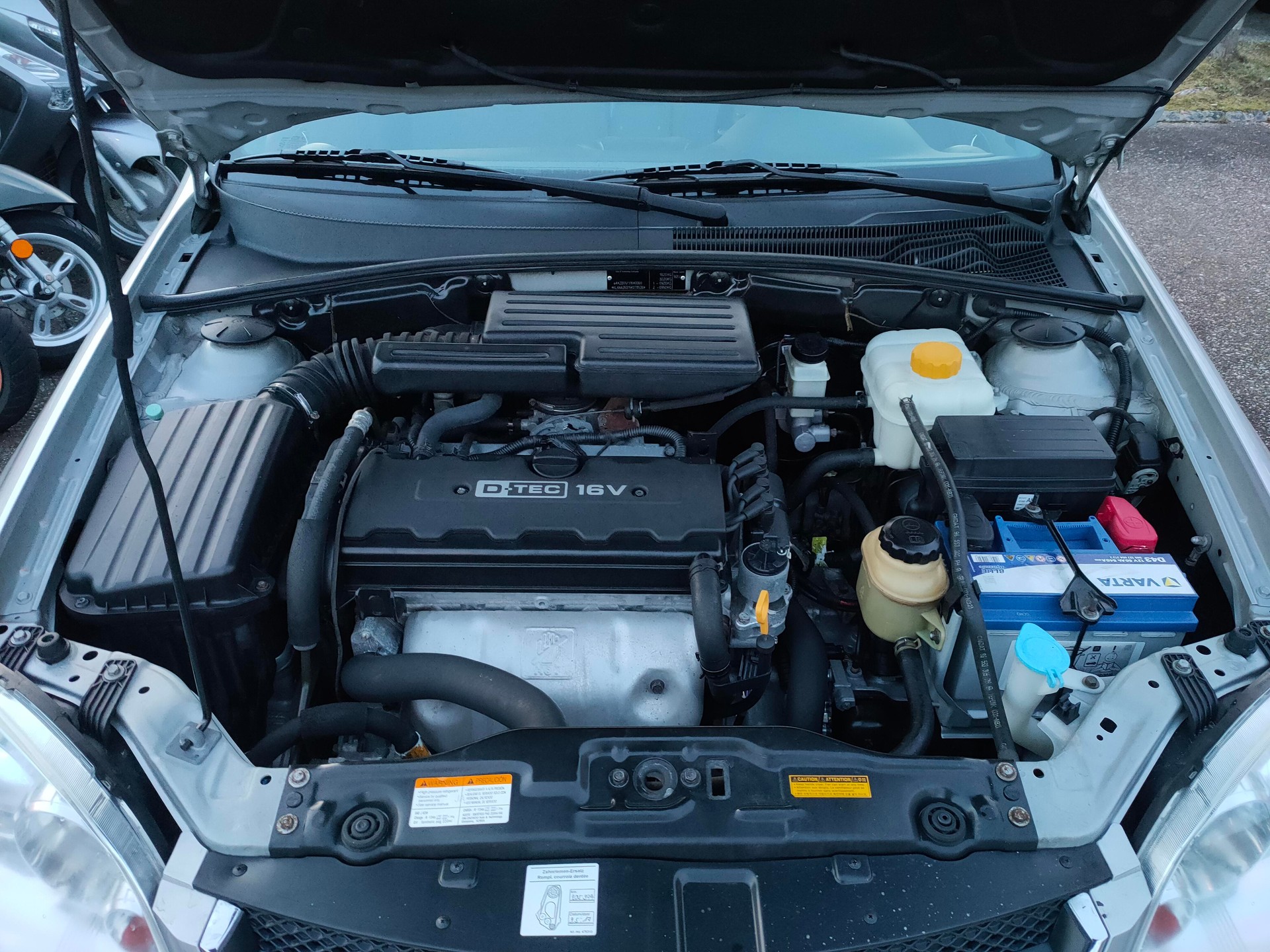 DAEWOO Nubira 1.8 CDX-image-13