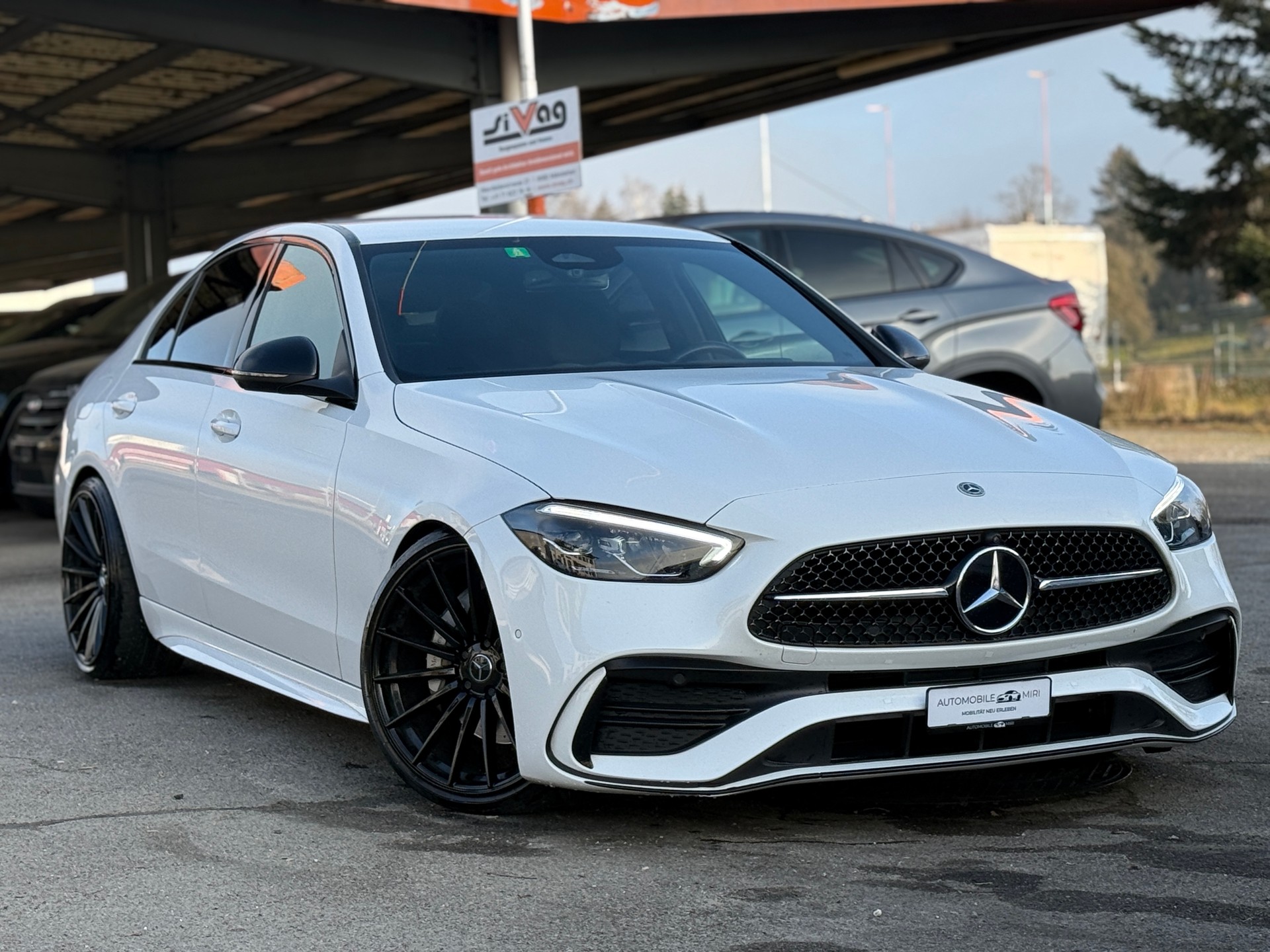 MERCEDES-BENZ C 200 4Matic AMG Line