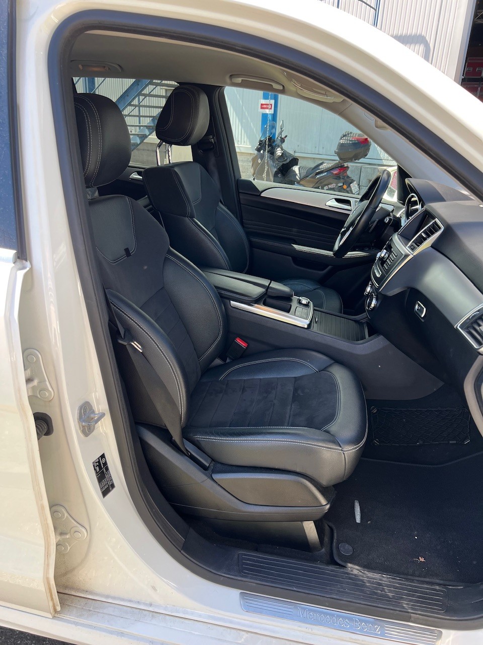 MERCEDES-BENZ ML 350 BlueTEC 4Matic 7G-Tronic-image-13