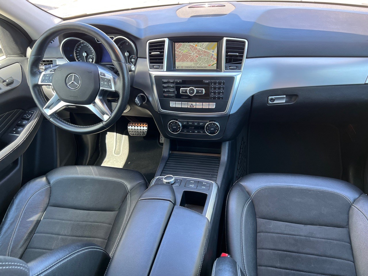 MERCEDES-BENZ ML 350 BlueTEC 4Matic 7G-Tronic-image-10