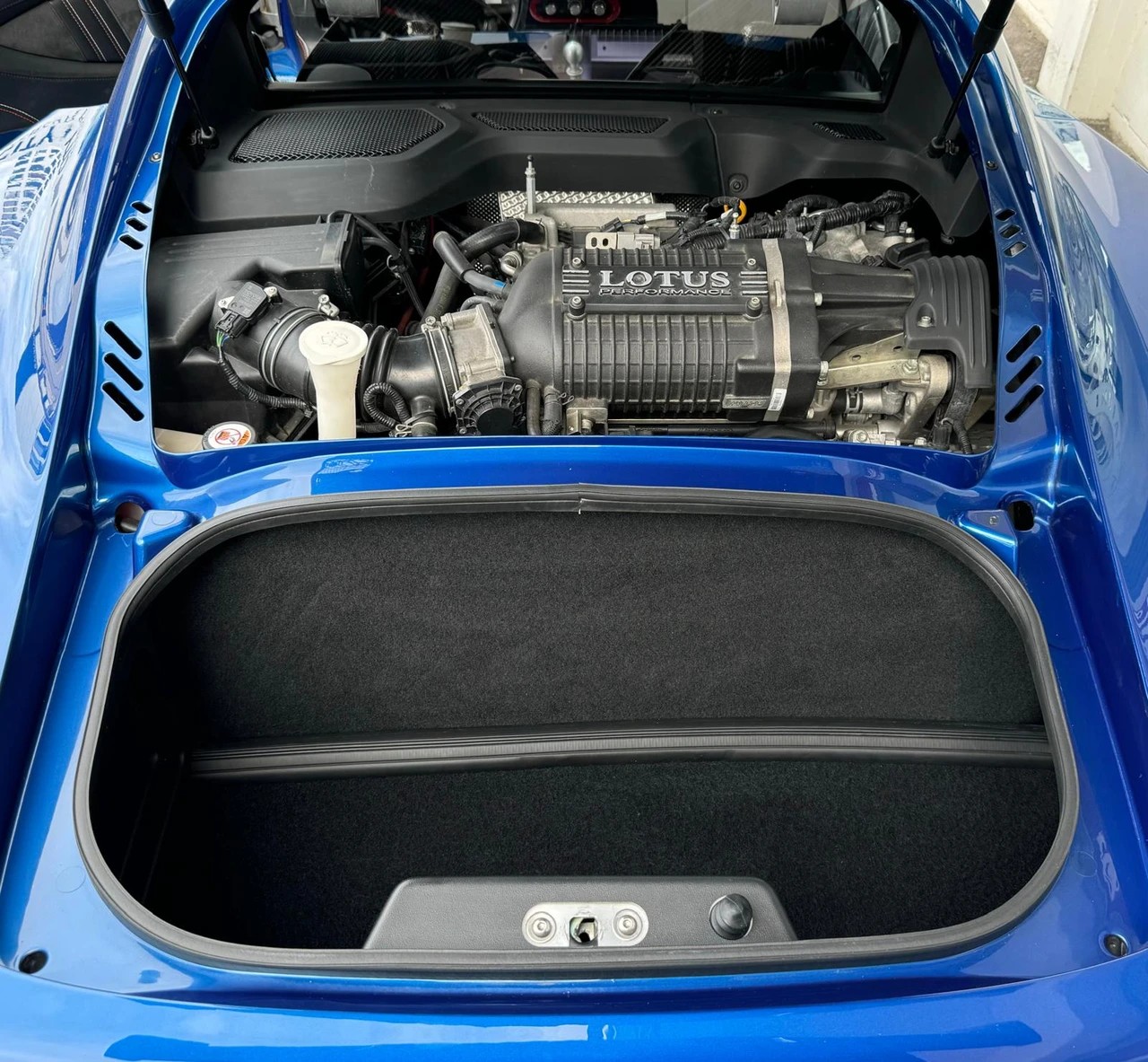 LOTUS Exige 380 Sport 70 anniversary edition-image-18