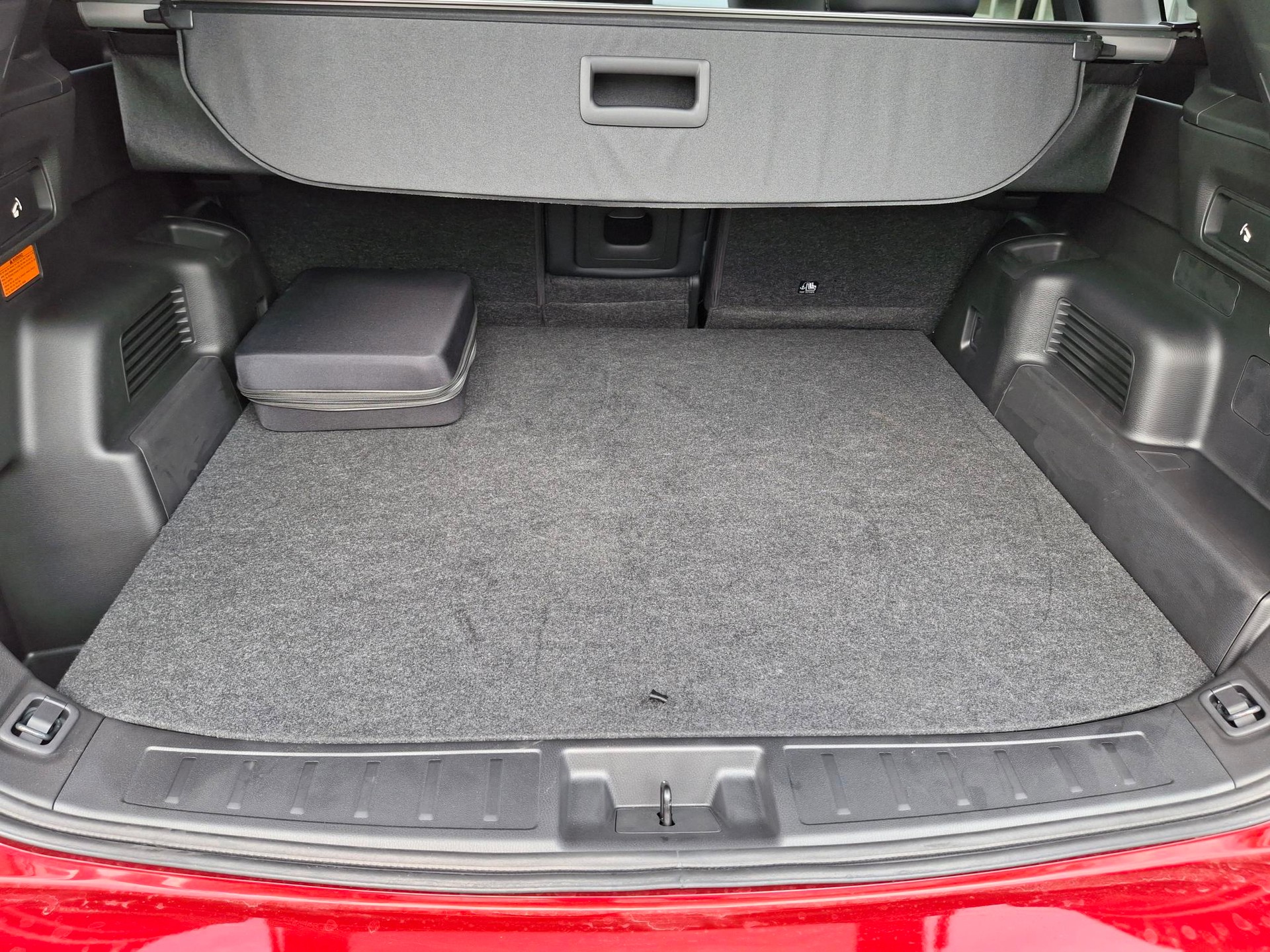 MITSUBISHI OUTLANDER PHEV 2.4 INVITE 4X4-image-8