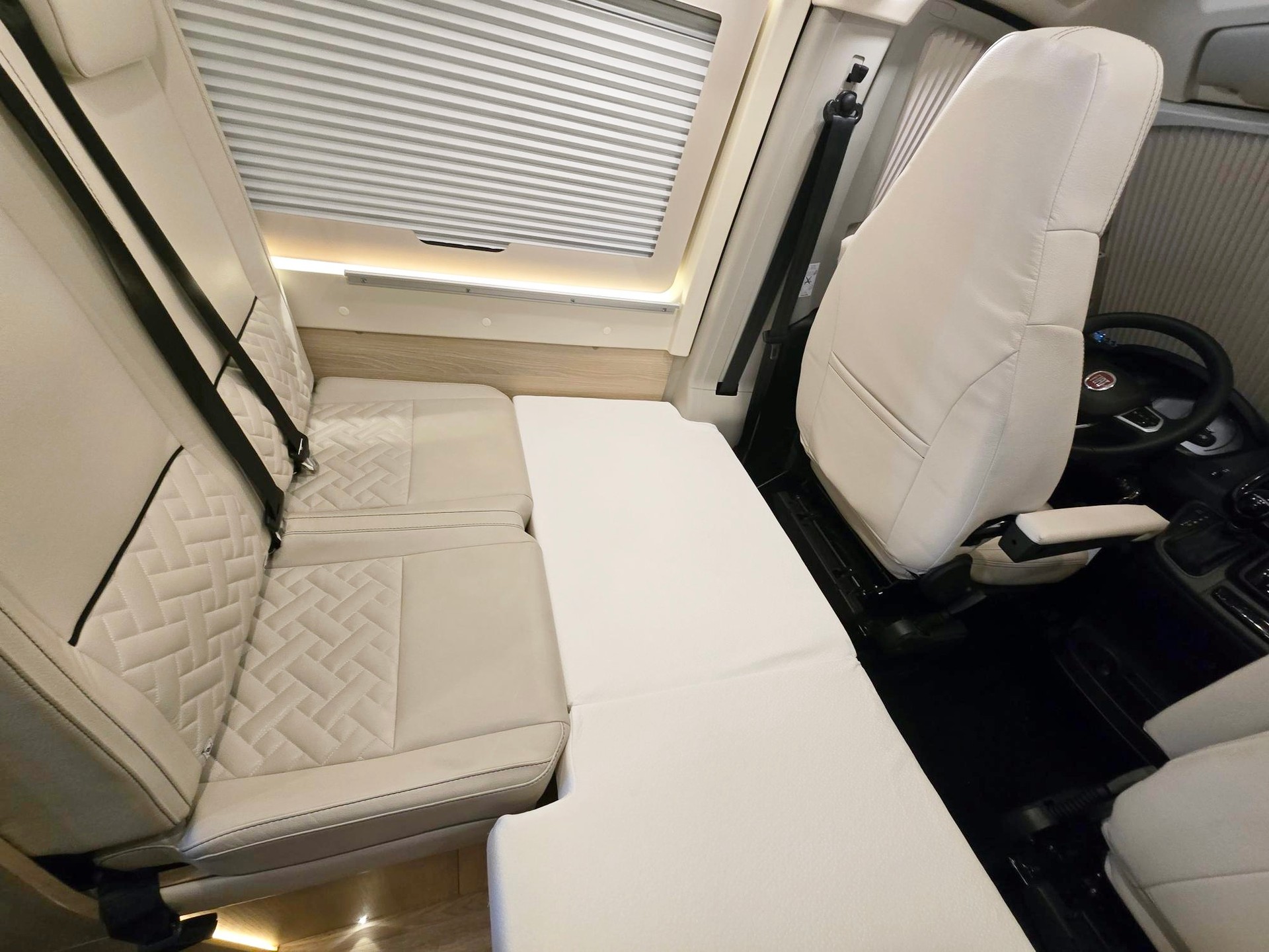 DREAMER D55+ SELECT 2,2 DIESEL 9G-AUTOMAT FIAT DUCATO MJ 140-image-9