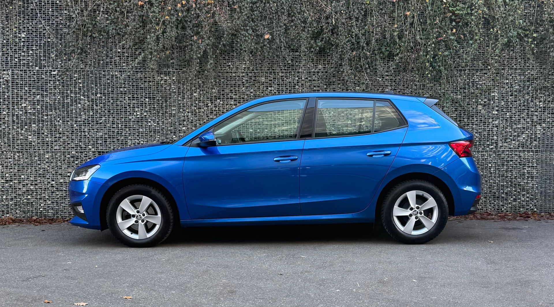 SKODA Fabia 1.0 TSI Ambition DSG Leasing ab 247.- 1 J. Garantie 3 J. Gratisservice-image-1