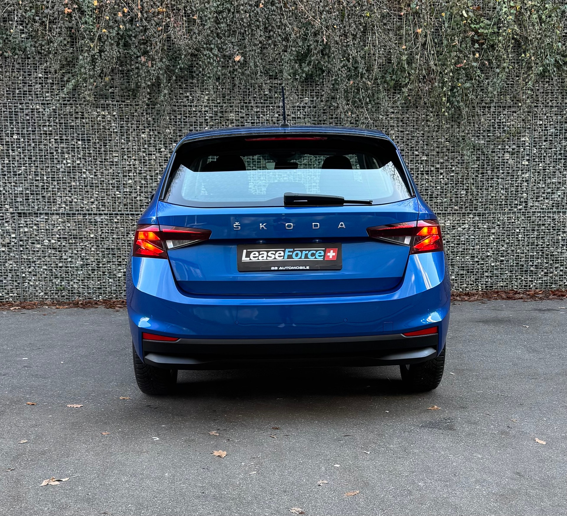 SKODA Fabia 1.0 TSI Ambition DSG Leasing ab 247.- 1 J. Garantie 3 J. Gratisservice-image-3