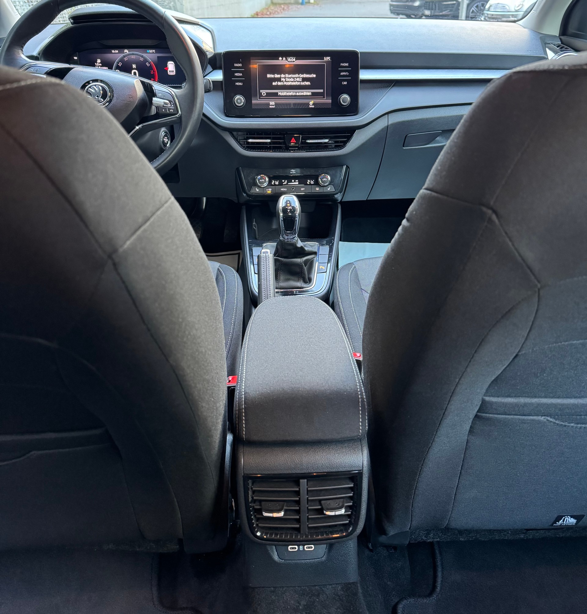 SKODA Fabia 1.0 TSI Ambition DSG Leasing ab 247.- 1 J. Garantie 3 J. Gratisservice-image-11