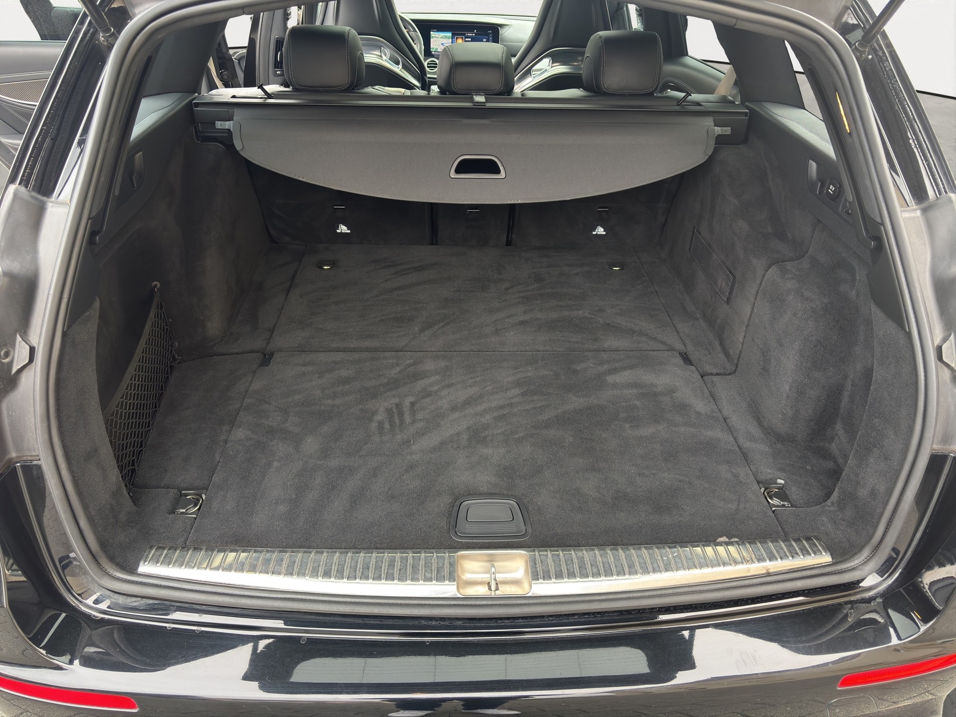 MERCEDES-BENZ E 63 AMG S 4 Matic 9G-Tronic, CH Fahrzeug-image-16