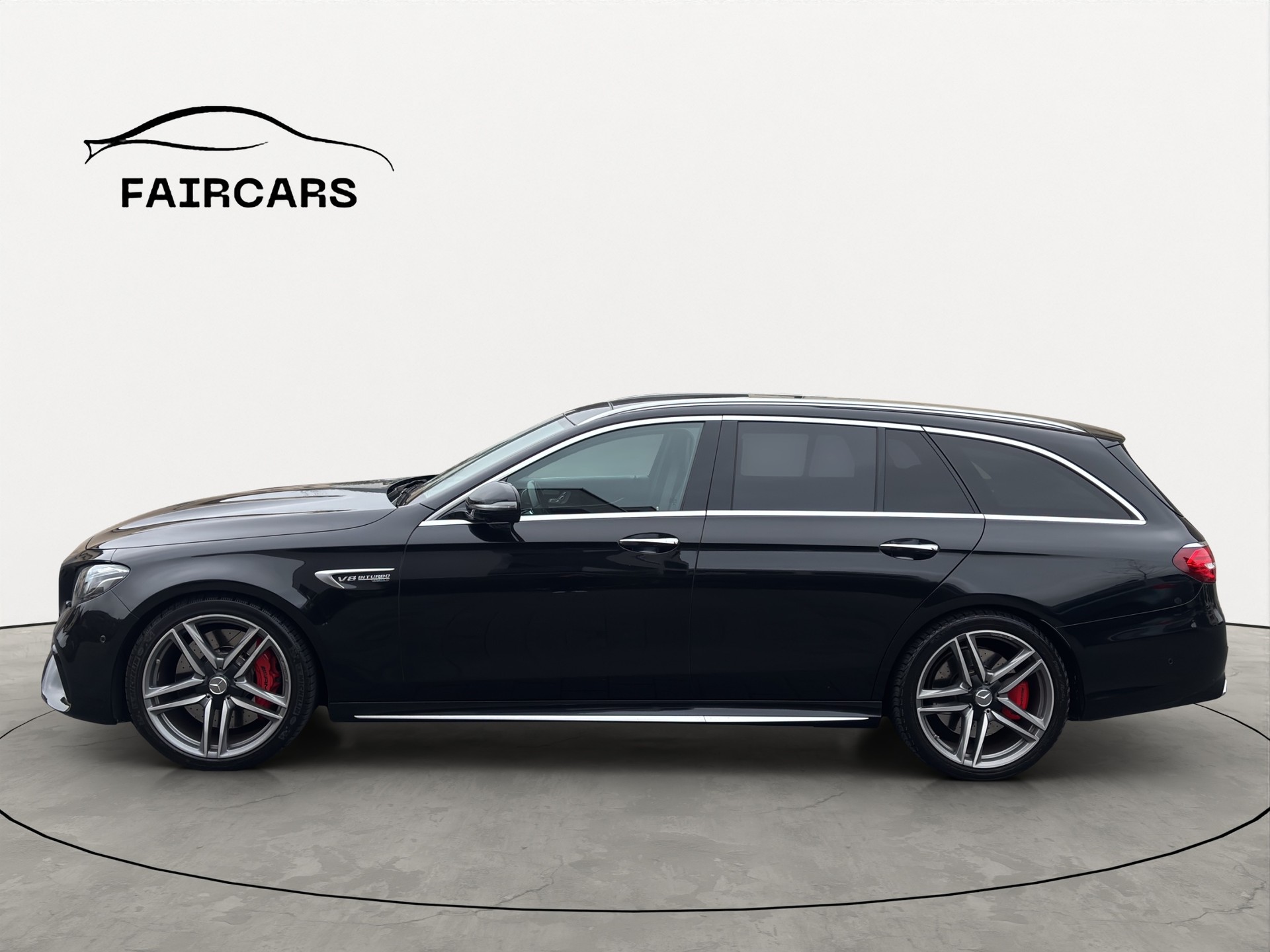 MERCEDES-BENZ E 63 AMG S 4 Matic 9G-Tronic, CH Fahrzeug-showroom-element-2